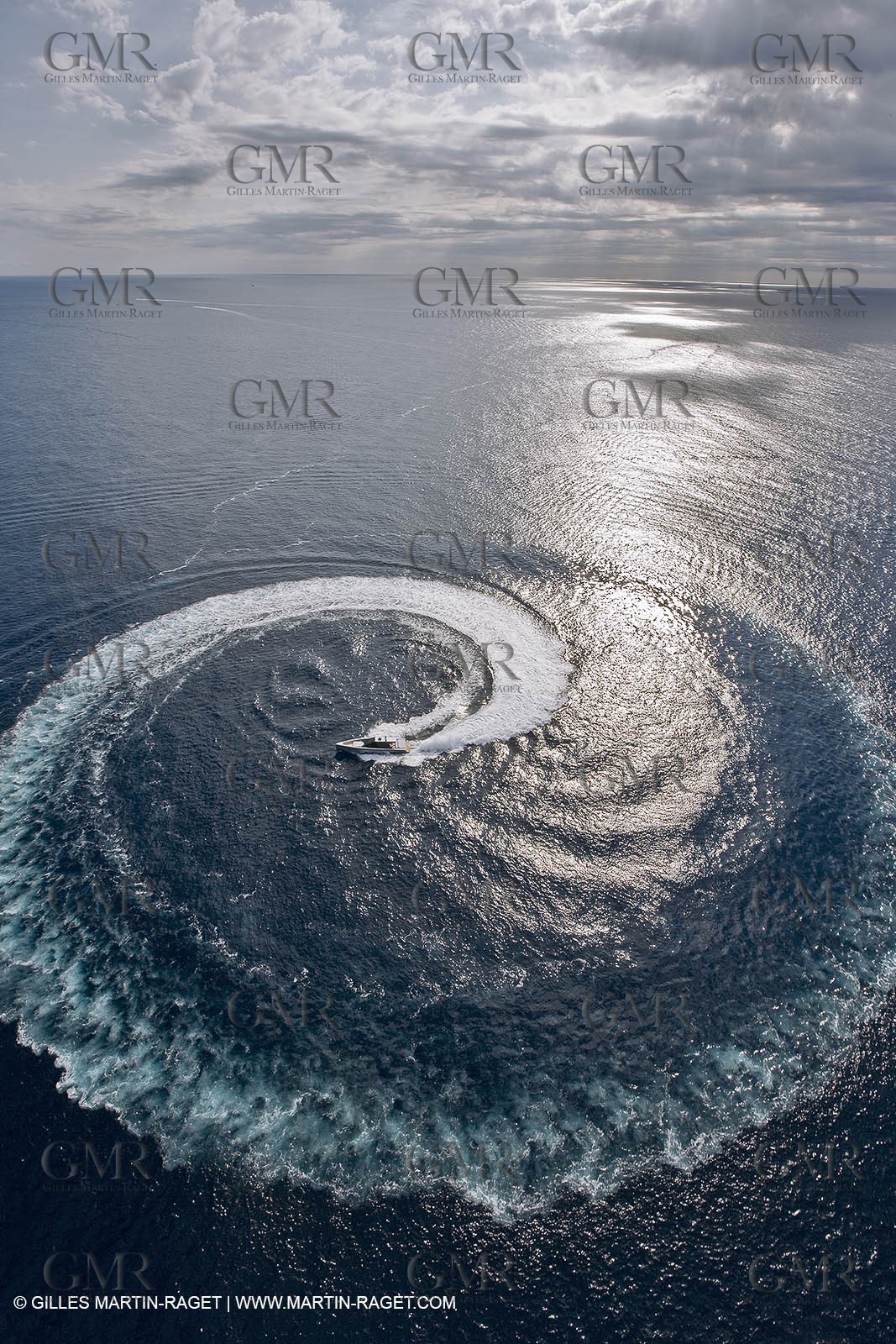 29 09 2007 - St Jean Cap Ferrat - Wally Yachts - Wally Power 70 - Lau Lau