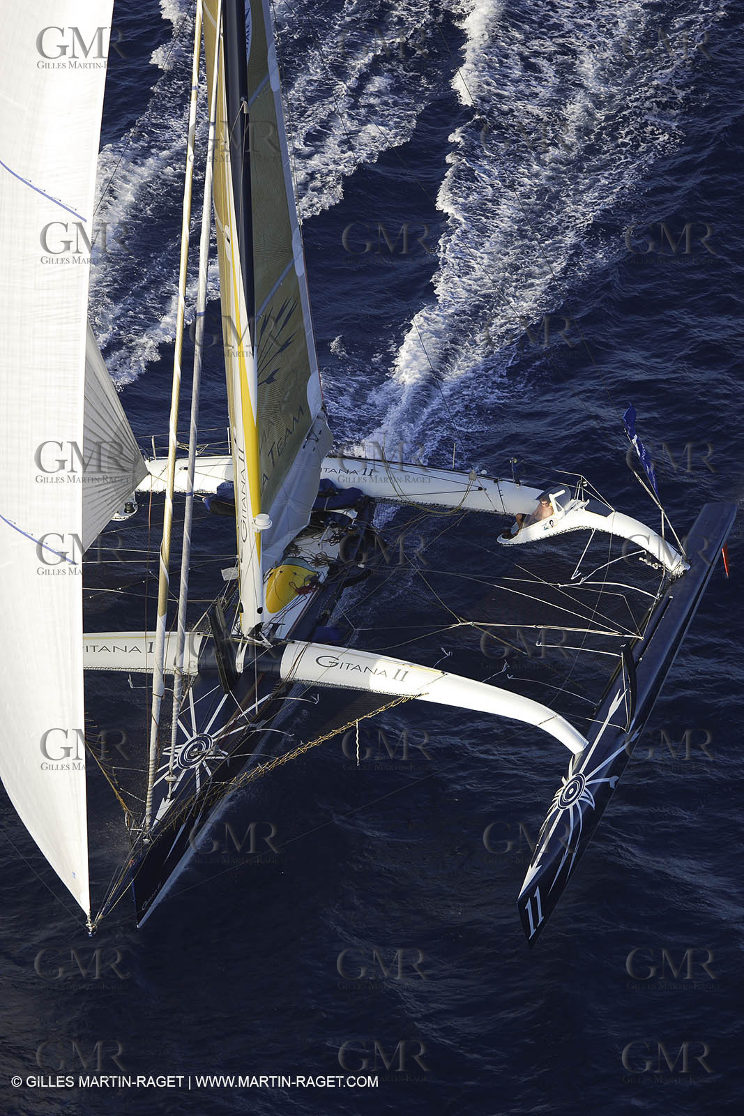 05 11 2006 - Pointe à Pitre Guadelupe (FRA) - Route du Rhum 2006 arrival - overall winner Lionel Lemonchois (Gitana 11)