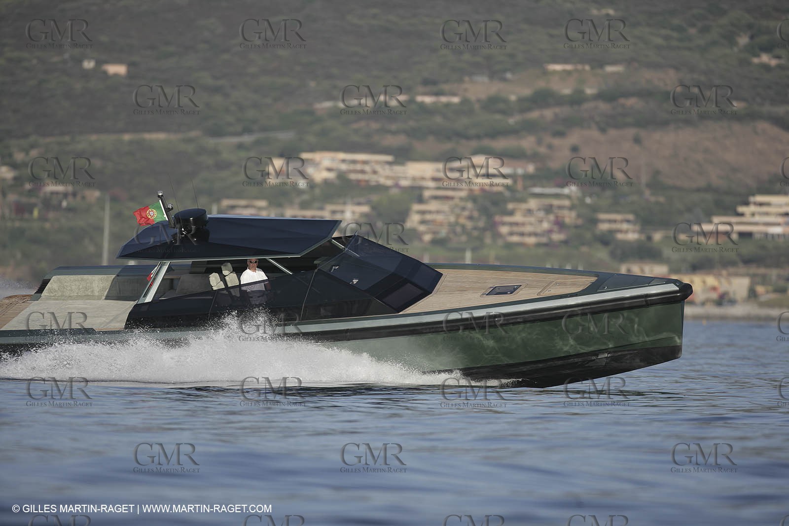 16 07 2007 - Portisco (Italie, Sardaigne) - Wally Power 47 millesime 2007