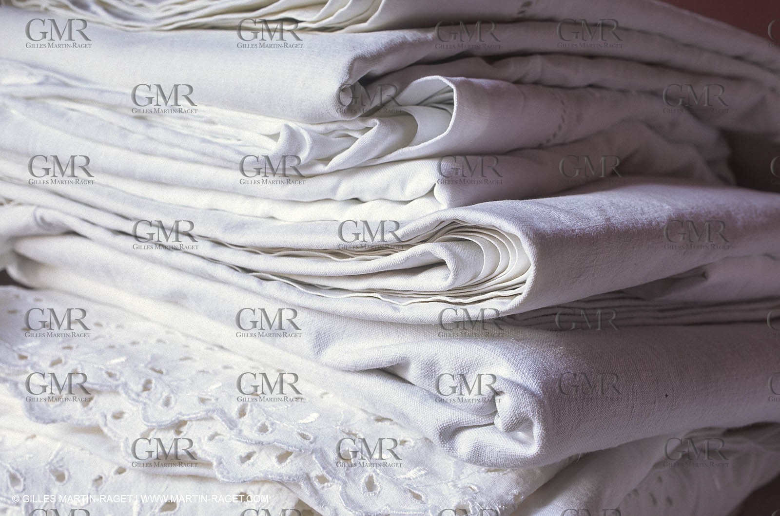 Bouches du Rhône, (FRA,13), Household linen