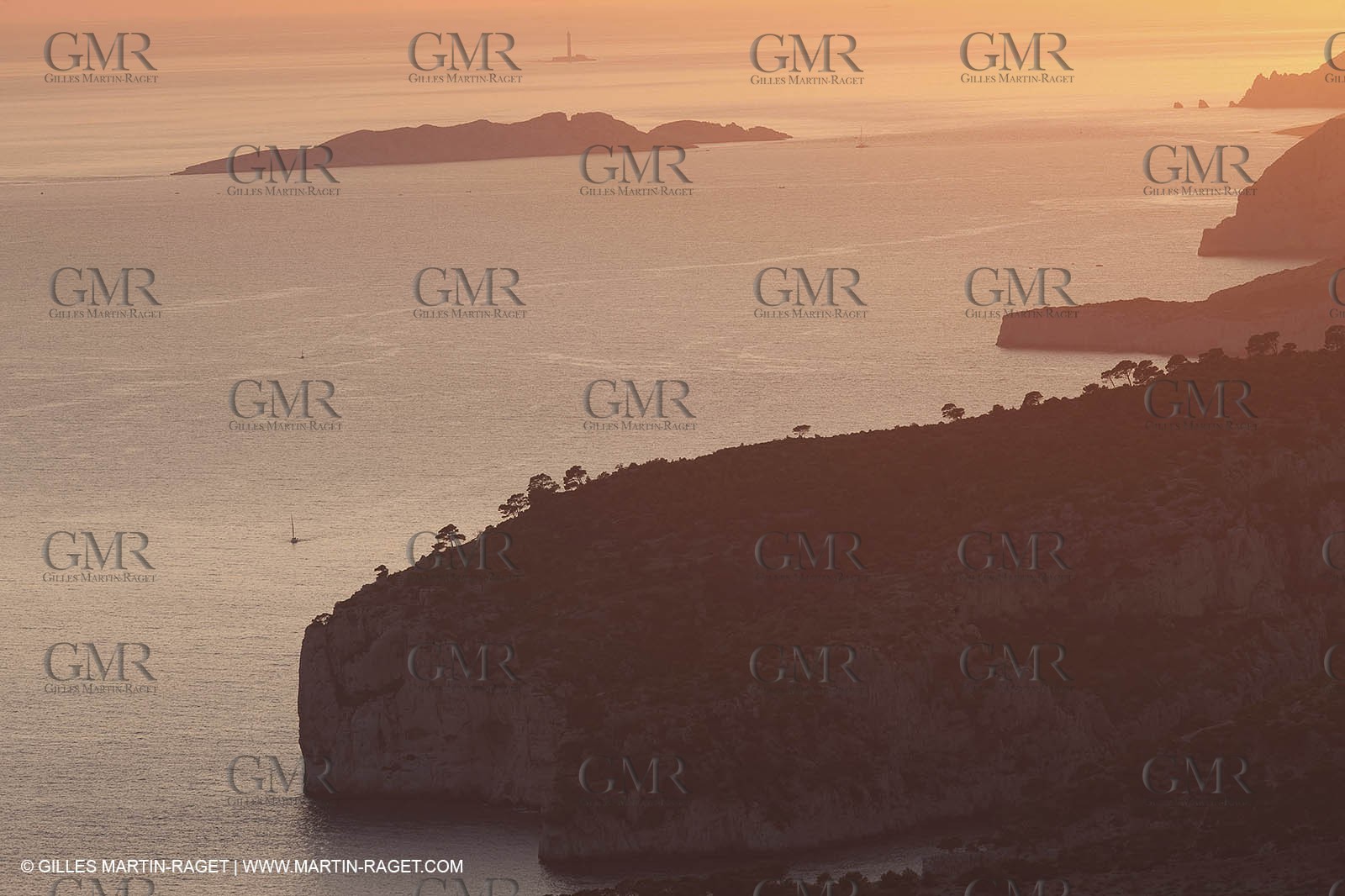 08 09 2009 - Marseille (FRA, 13) - Les Calanques - Cape Canaille and Soubeyrannes cliffs