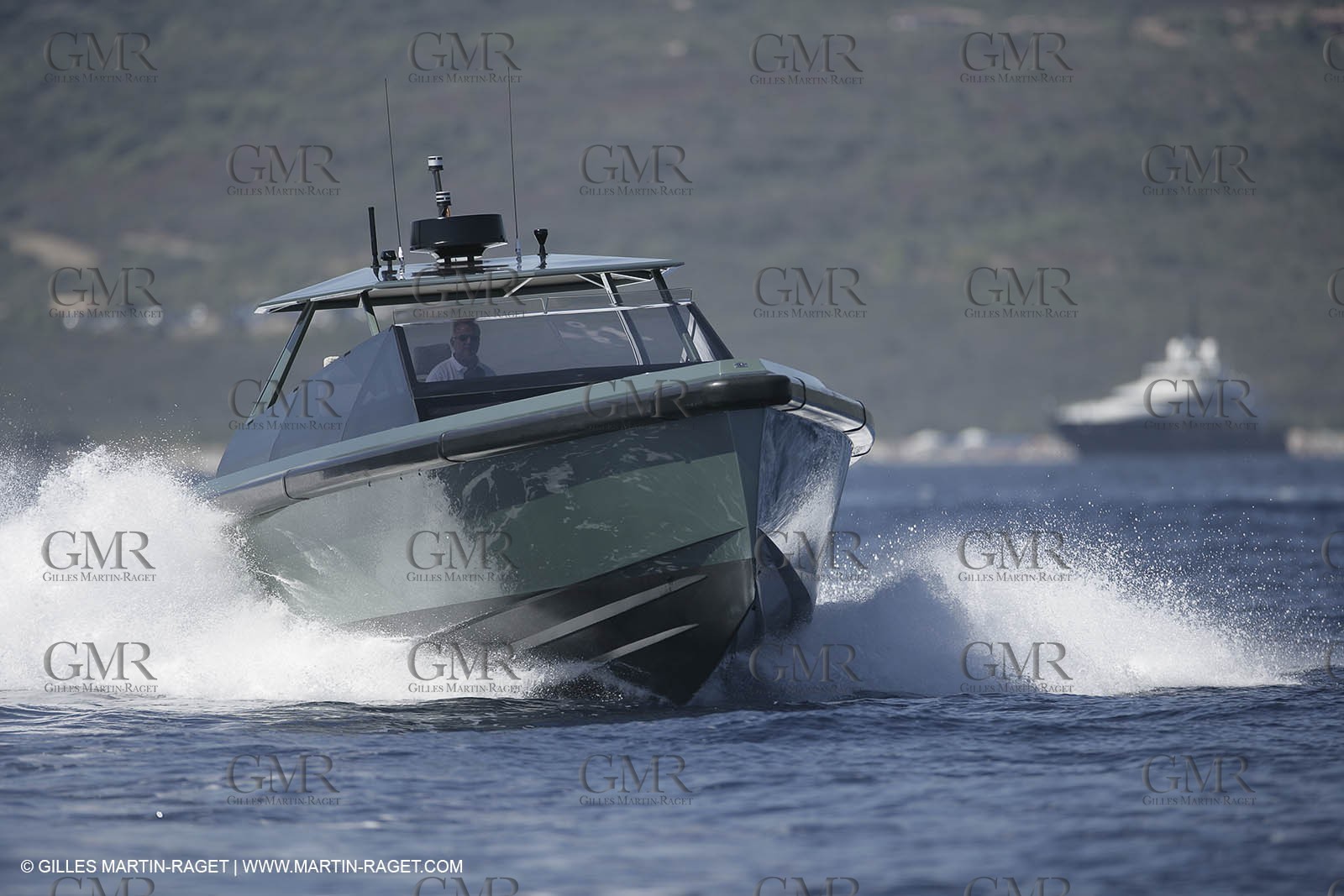 16 07 2007 - Portisco (Italie, Sardaigne) - Wally Power 47, 2007 version