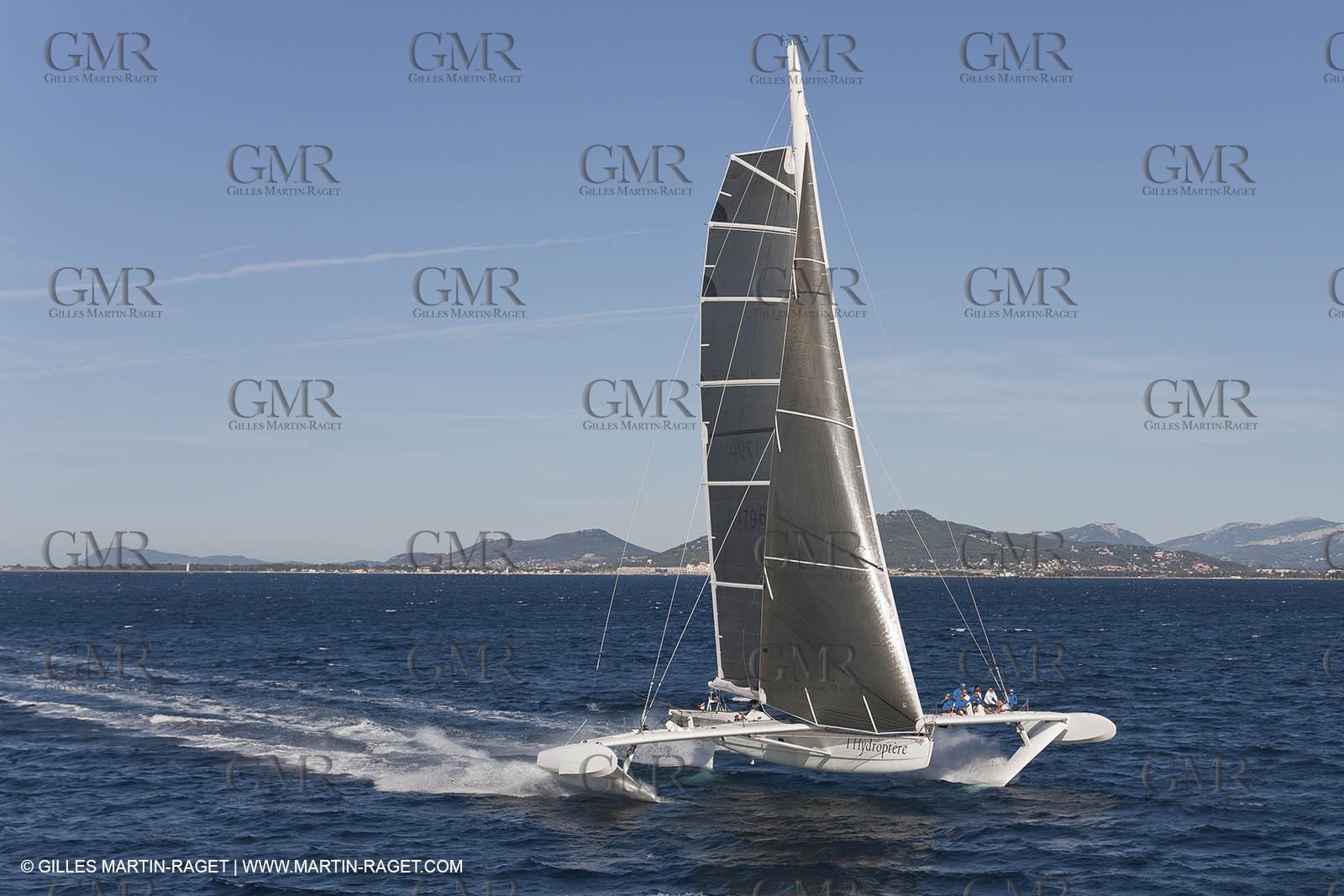 05 09 2009 - Hyères (FRA, 83) Hydroptère beat the overal sailing speed record with a run at 51,36 knts ( subjet to ratification by WSSRC)