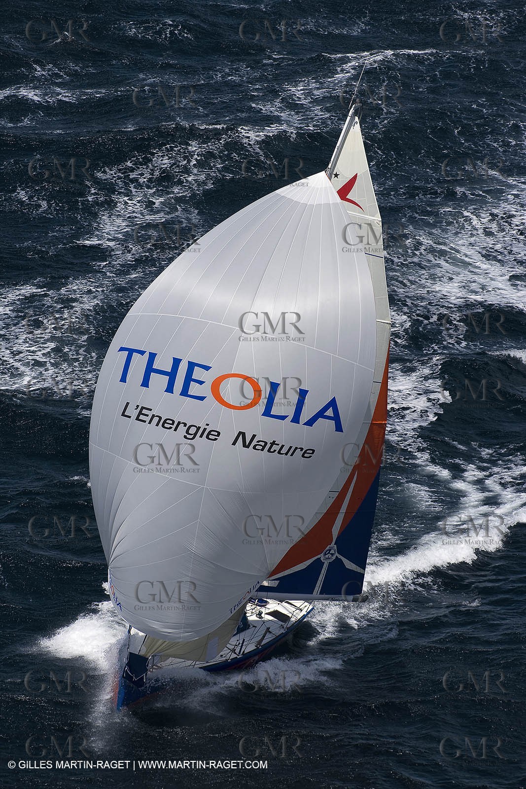 06-26-2007 - FIGARO II - THEOLIA - Skipper : Robert Nagy - Training off Marseille (south France) with strong wind conditions