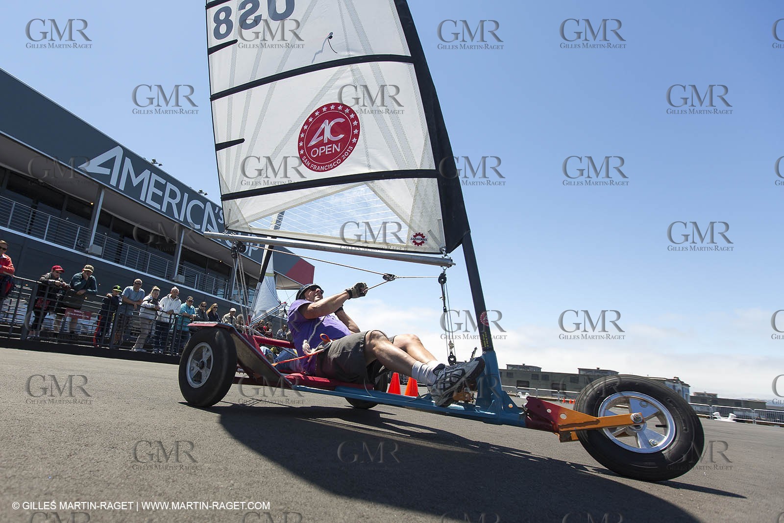 03 08 2013 - San Francisco (USA,CA) - 34th America's Cup - Louis Vuitton Cup - Training Day - America's Cup park - AC Open - Land Sailing demonstration