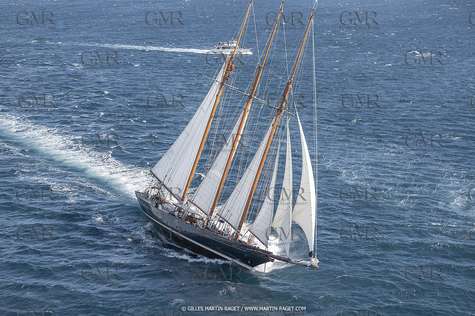 28 09 2022? Saint-Tropez,(FRA,83), Les Voiles de Saint-Tropez 2022 Régate N° 2 poup les modernes, navigation libre pour les grandes goélettes