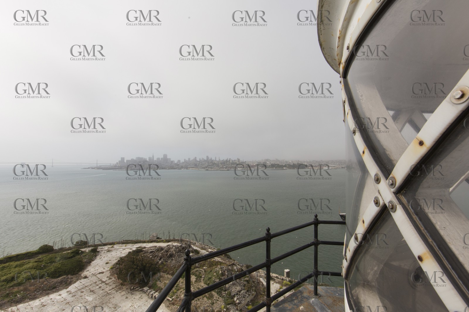 02 07 2013 - San Francisco (USA,CA) - 34th America's Cup - Setting up the LiveLine Media on Alcatraz