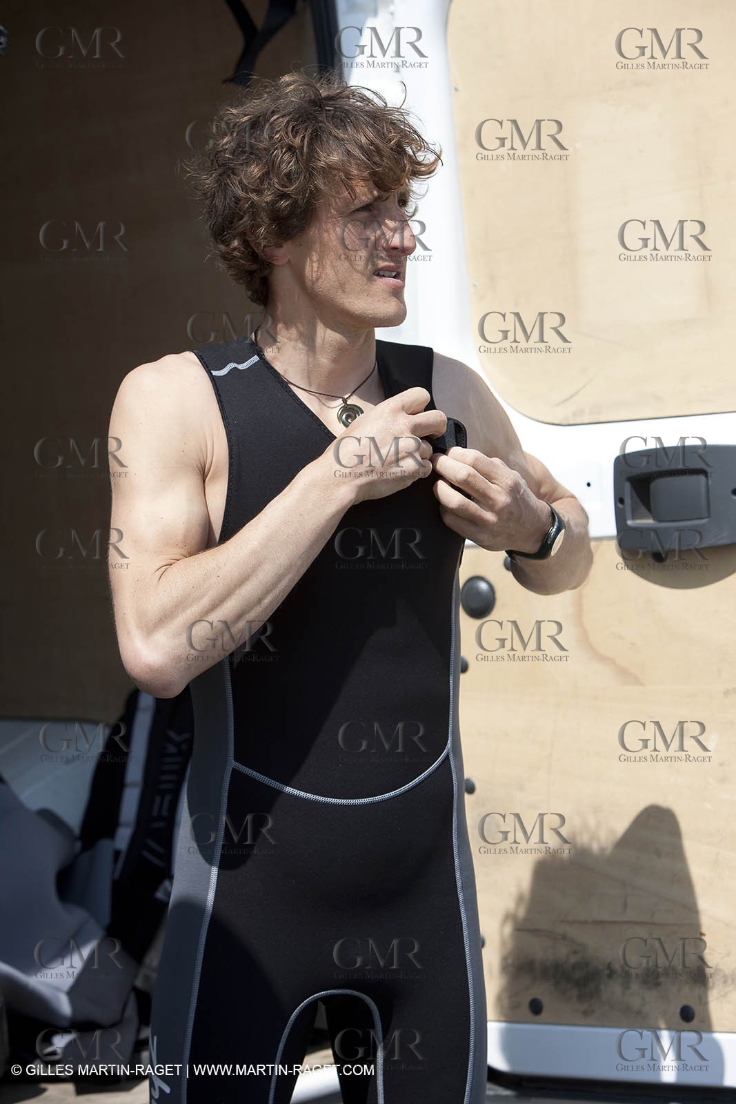 20 04 2010 - Hyères (FRA,83) - SOF 2010 - ZHIK Team - RSXmen - Julien Bontemps