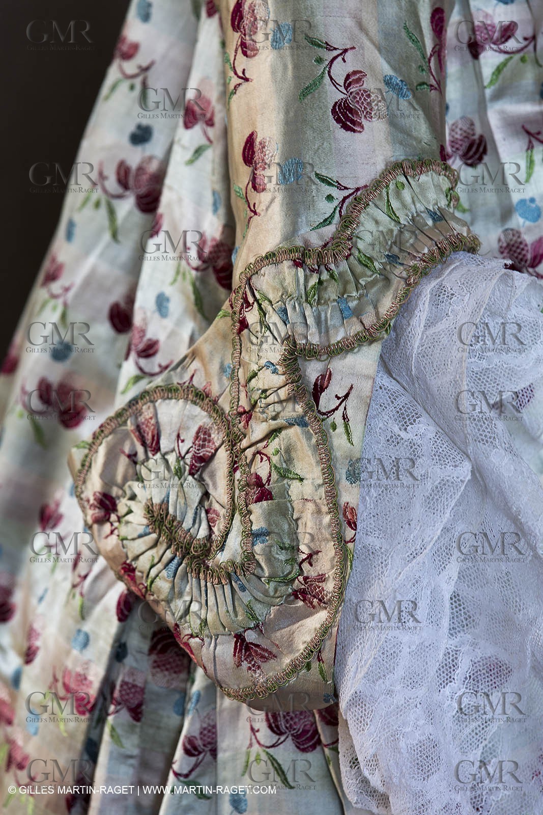 06 07 2012, Toulon (FRA,83), Villa Rozemaine, exhibition 'Fashion Dresses