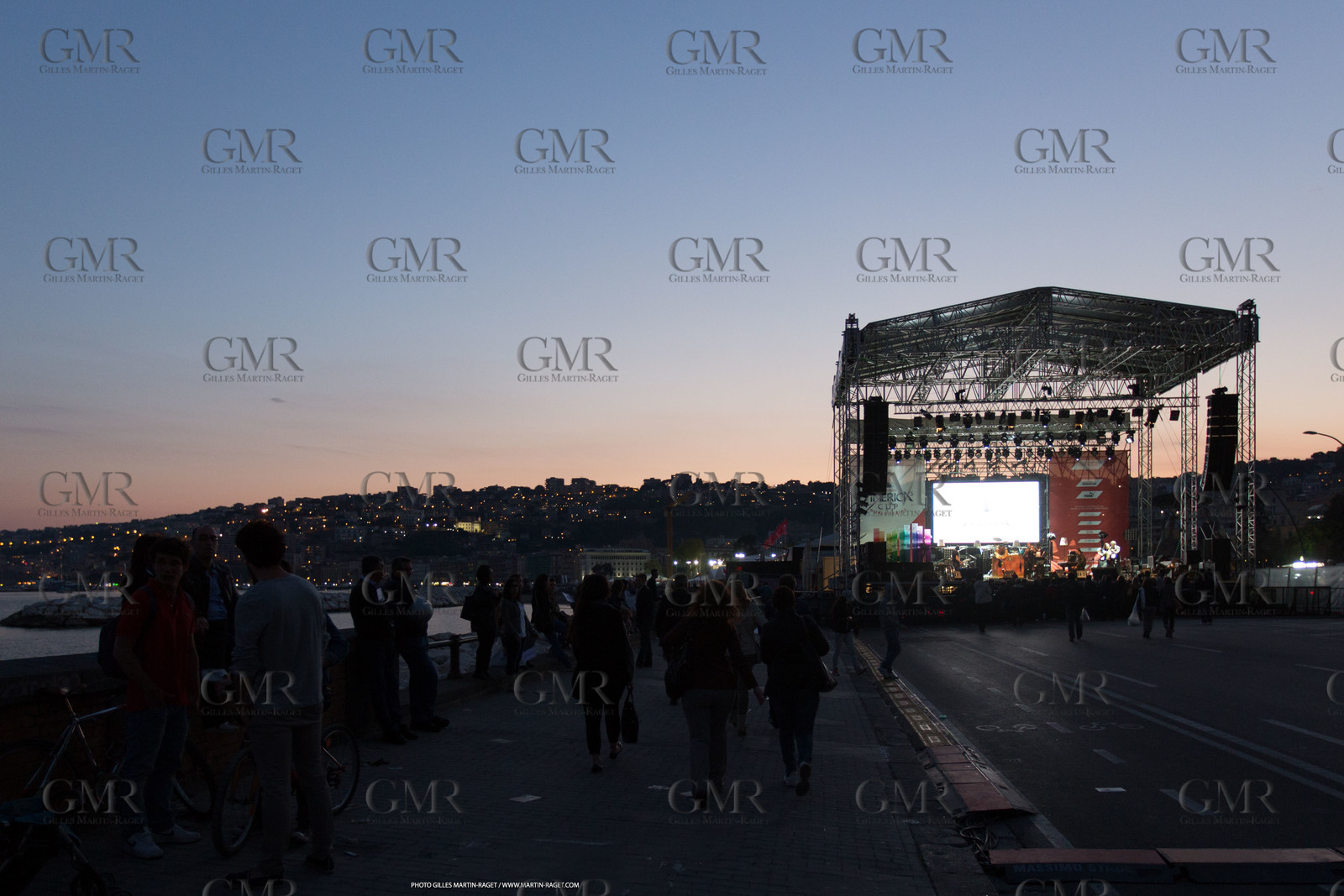 18 04 2013 - Napoli (ITA) - America's Cup World Series Naples 2013 - Race Day one - village at night