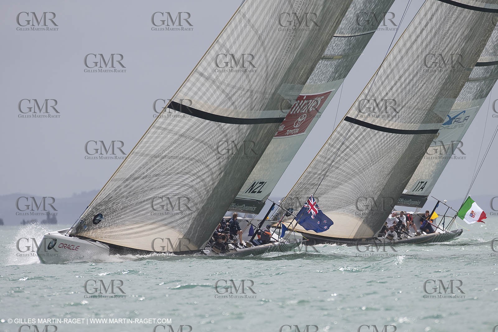 30 01 2009 - Auckland (NZL) -  Louis Vuitton Pacific Series -  Racing Day 1 - Emirates Team New Zealand Vs Damiani Italia