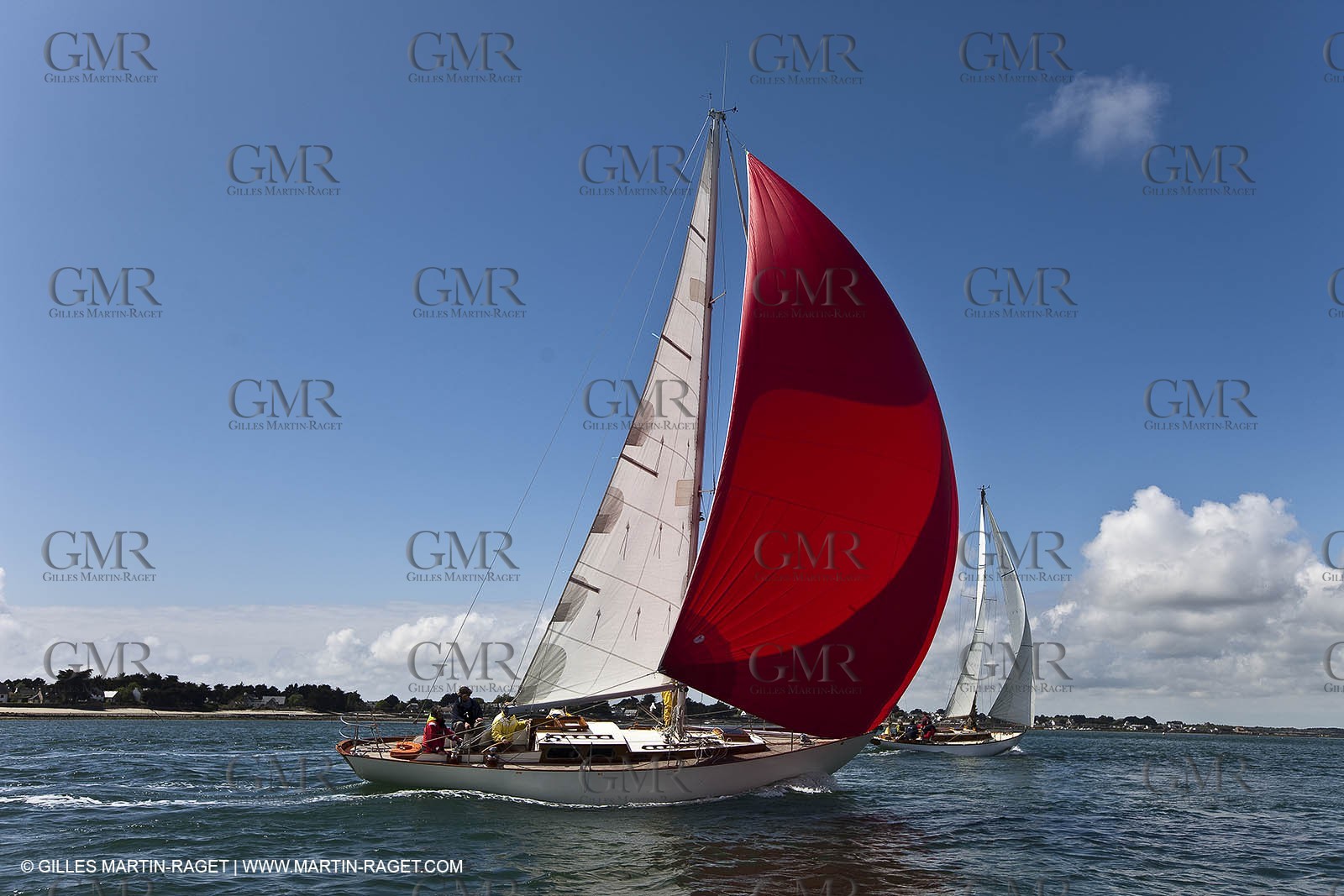 01-05-10 - Le Bono (FRA,56) - Regate Classique -Acteia II - Maica