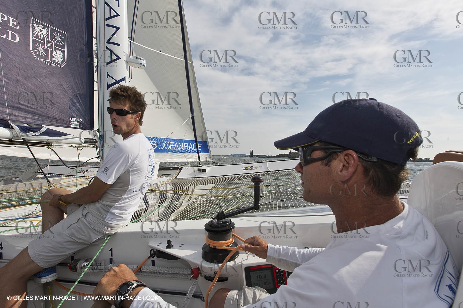 05 07 2012 - New York (USA) - Ocean Krys Race - Speed runs in fornt of NY city