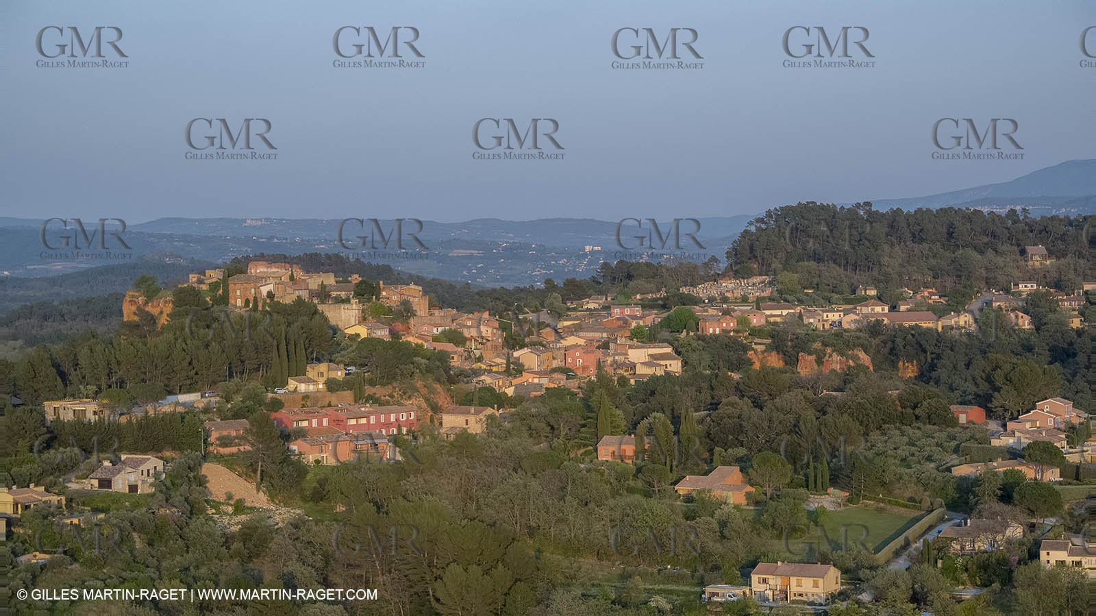 19 04 2018,Roussillon (FRA,84)