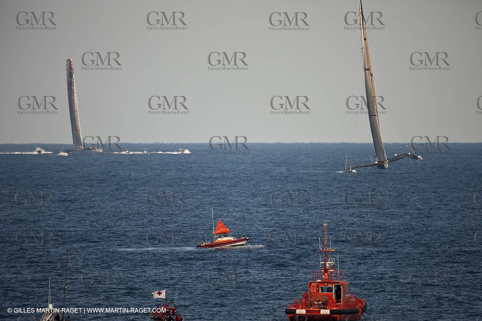 11 02 2010 - Valencia (ESP) - 33rd America's Cup - BMW ORACLE Racing - Day off 2