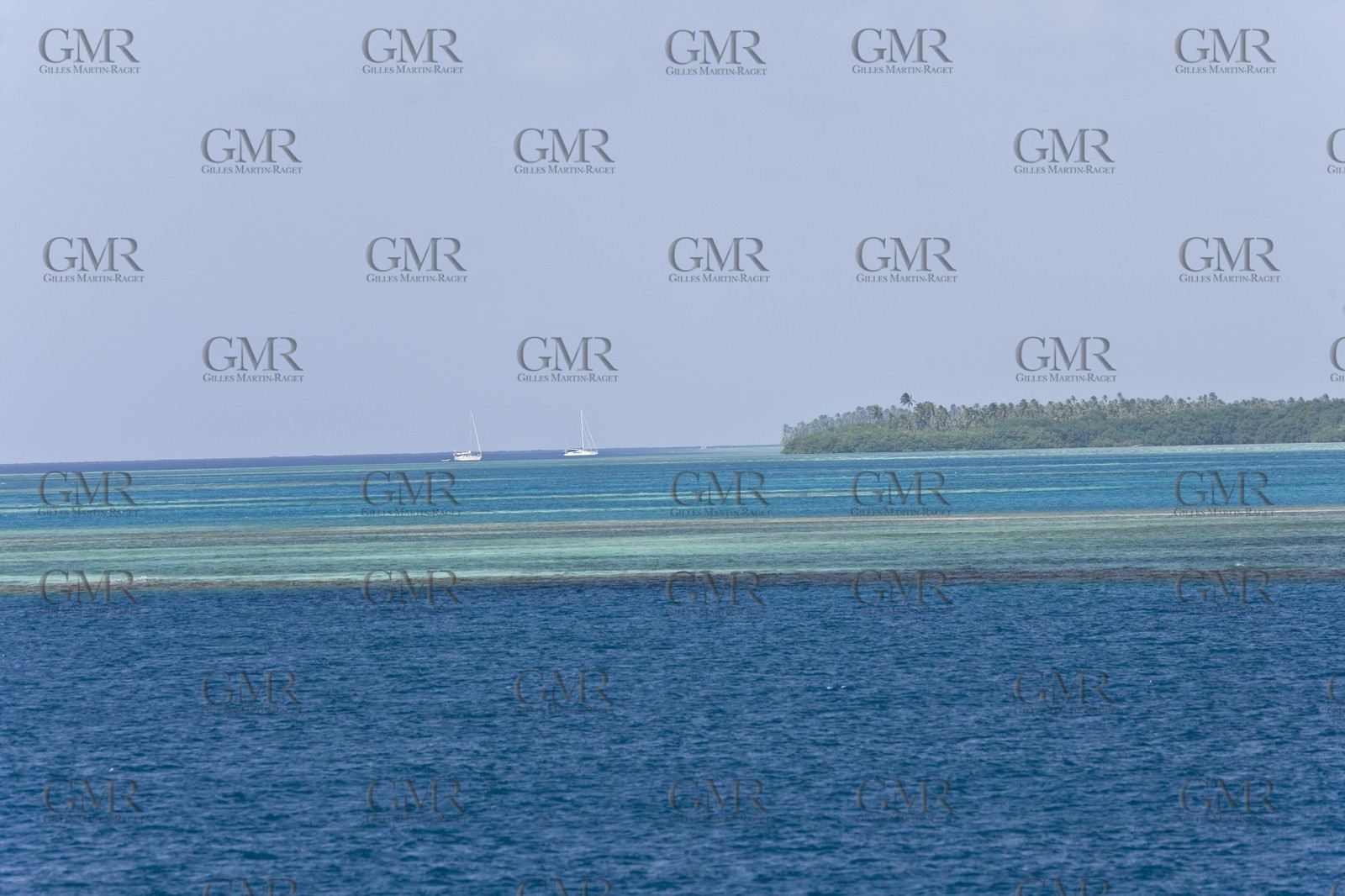 01 02 2008 - San Blas Archipelago (Panama) - Motor Yacht Senses