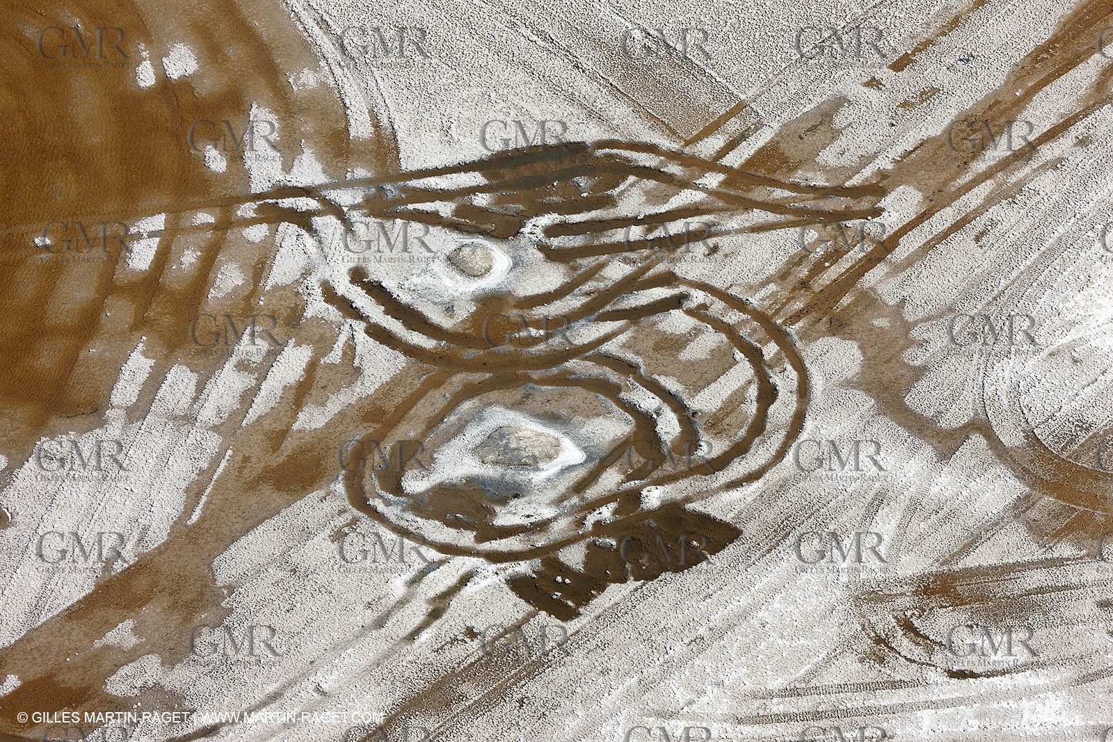 25 09 2010 - photos aériennes du littoral provençal entre l'étang de Berre et la Grande Motte via la Camargue