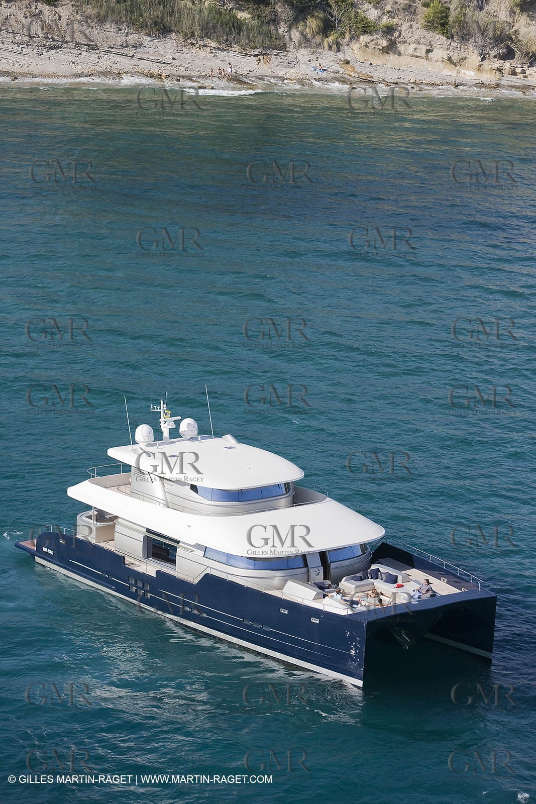 13-07-07 - La Ciotat (FRANCE) - MotorYacht - Chantier H2X