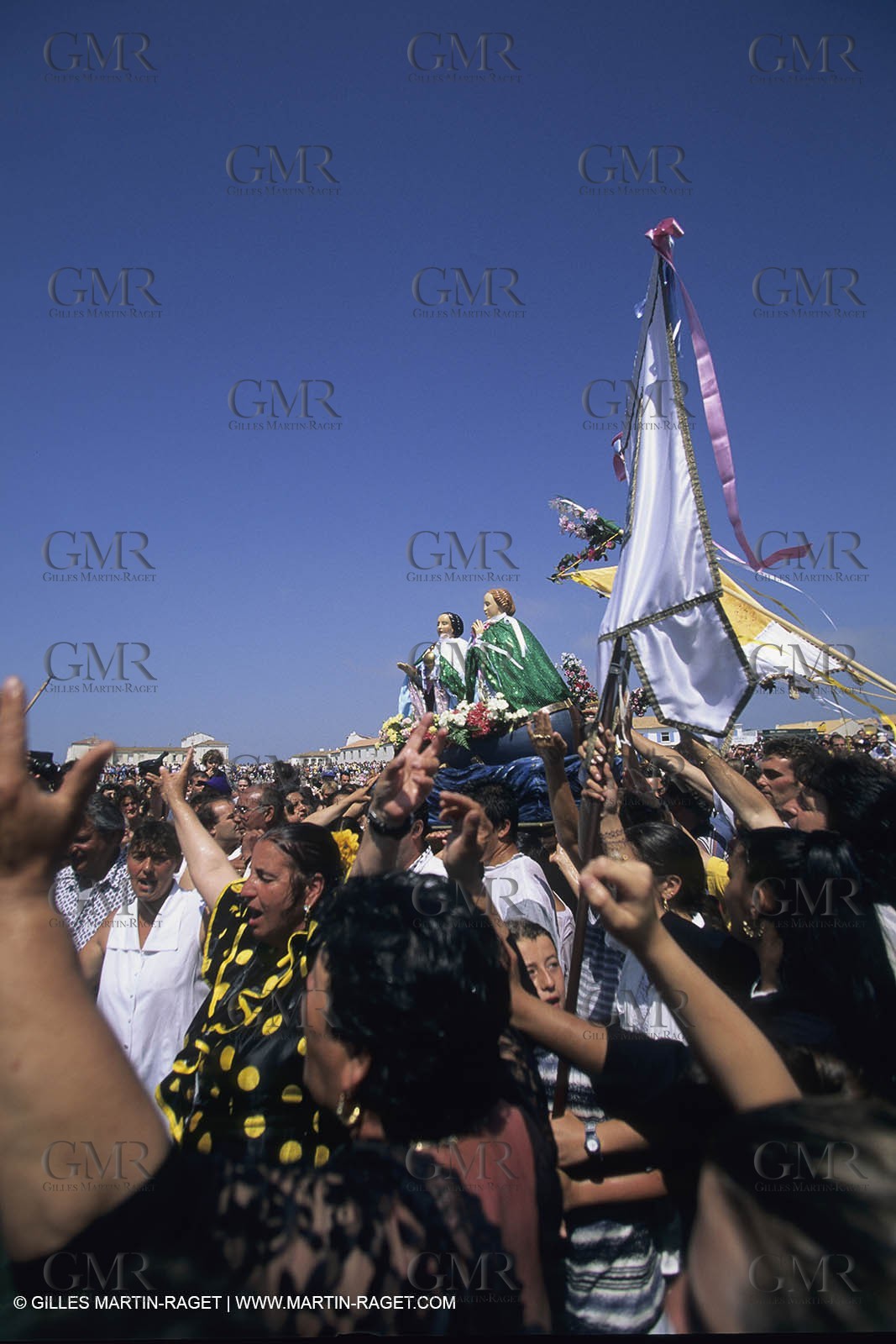 Gipsies gathering - Saintes Maries de la mer