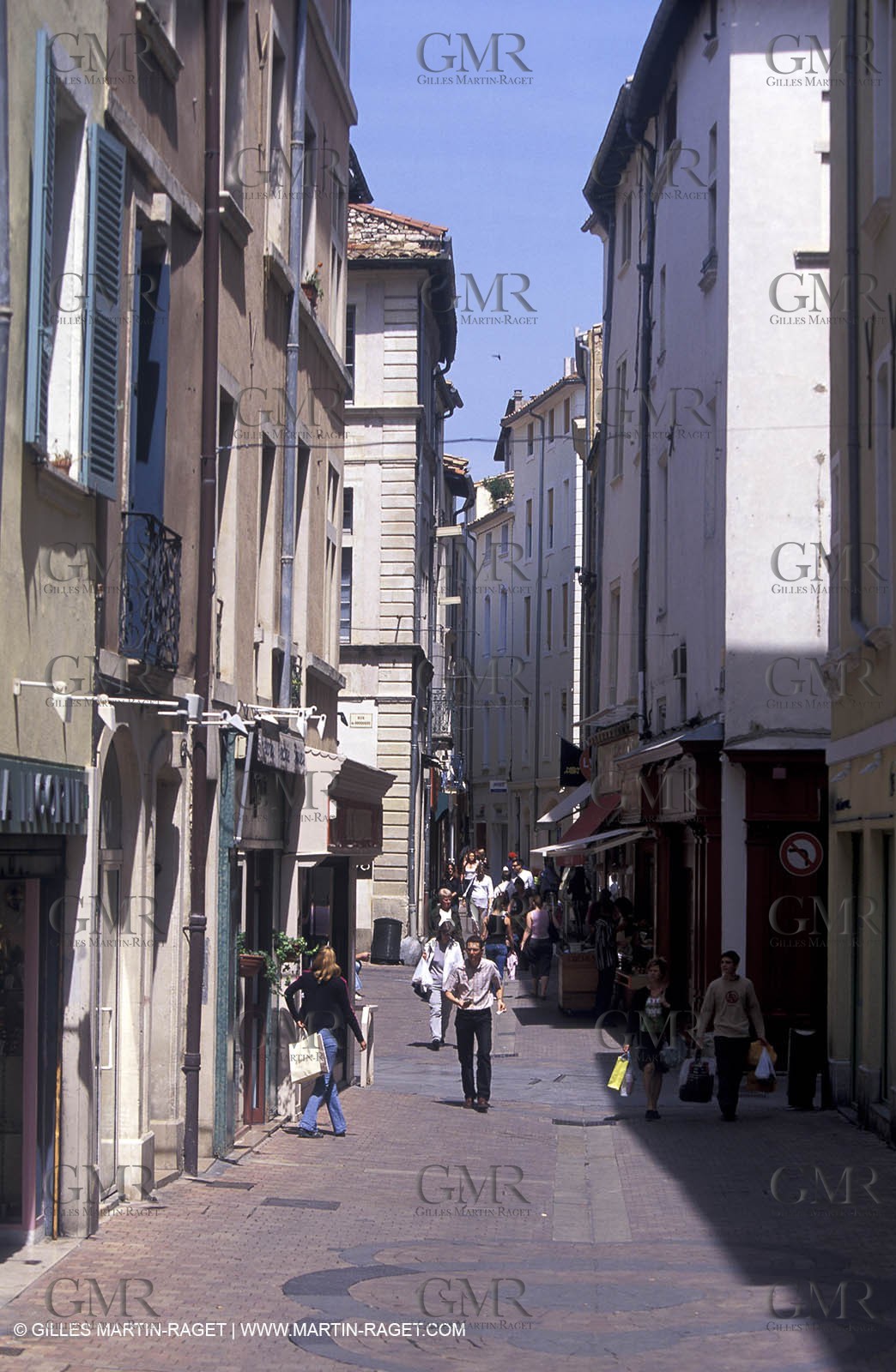 Nîmes