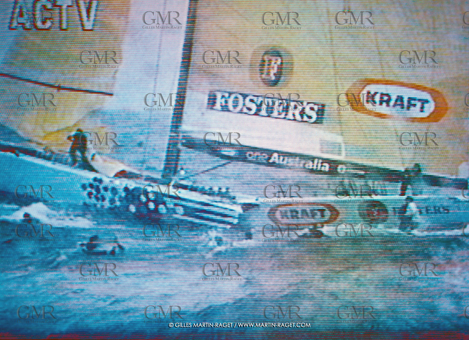 America's Cup, San Diego 1995 Australia One sinking