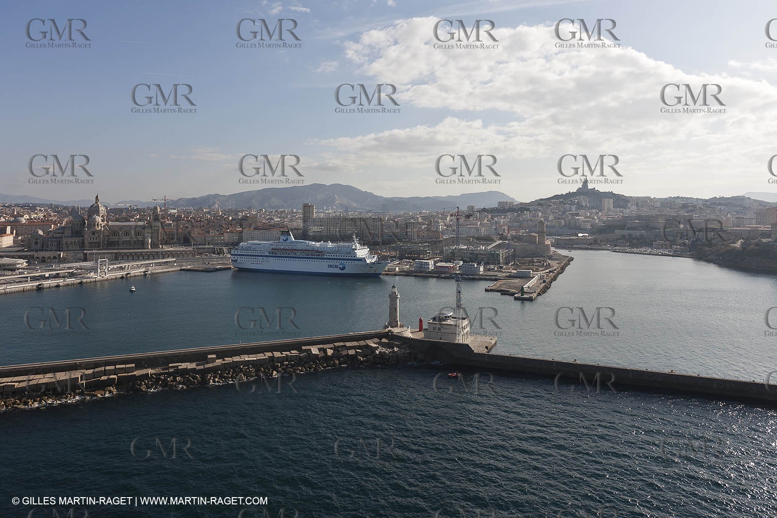 14 01 2012 - Marseille (FRA,13) - La Meridionale shipping company - the Piana off Marseille and the Calanques