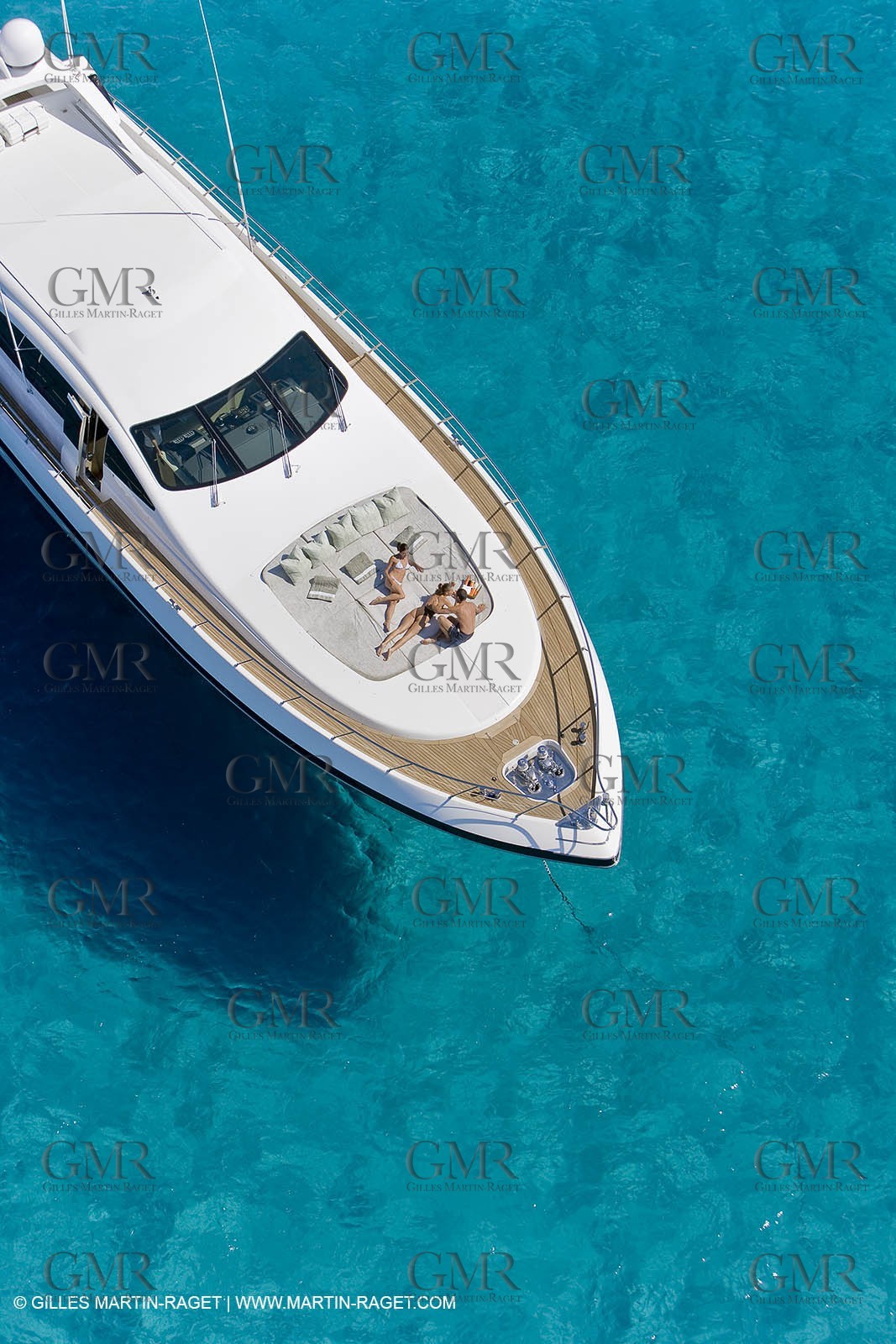 06 09 2007 - Saint Tropez (FRA, 83) - Superyachts - Motoryachts - Mangusta 92 Triple Fun in Saint Tropez - Mooring at Club 55 at Pampelonne Beach
