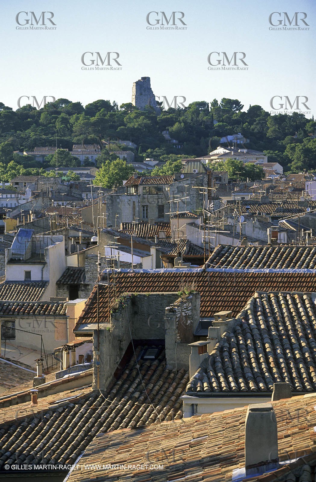 Nîmes