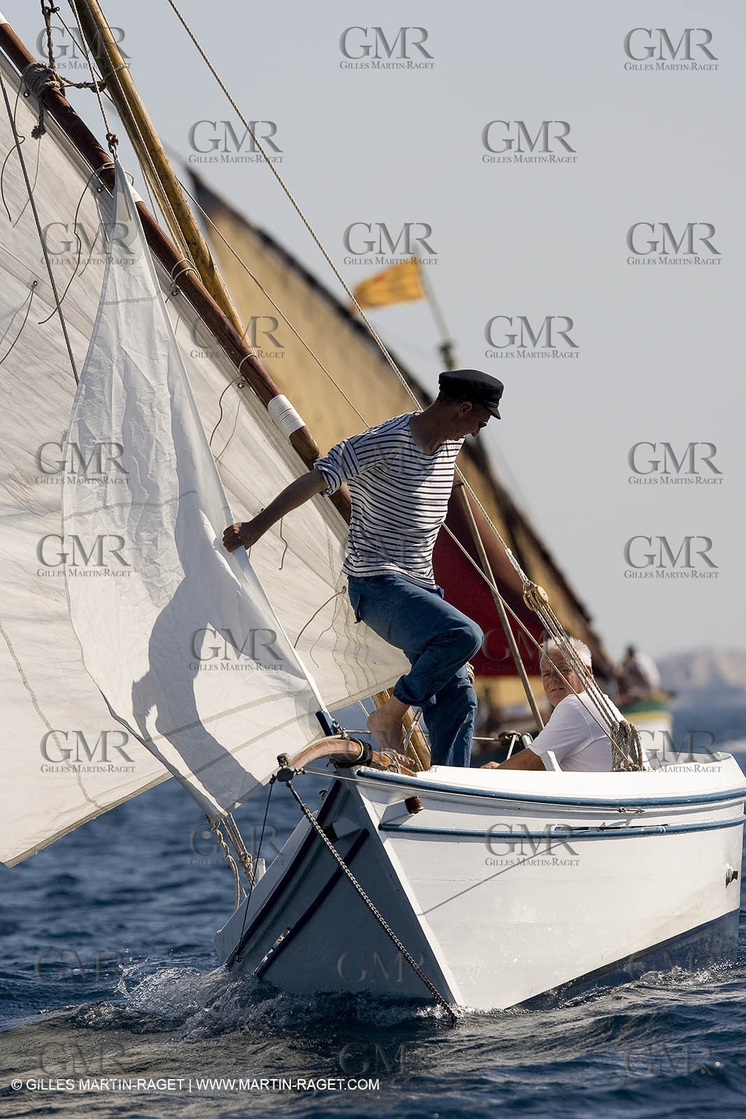 1 09 2007 - Marseille (FRA, 13) - Latin rigs in l'Estaque (Marseille north bay village)