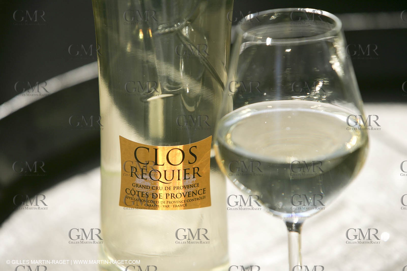 28 02 2008 - Cabasse (FRA, 83) - Domaine du Lac vines