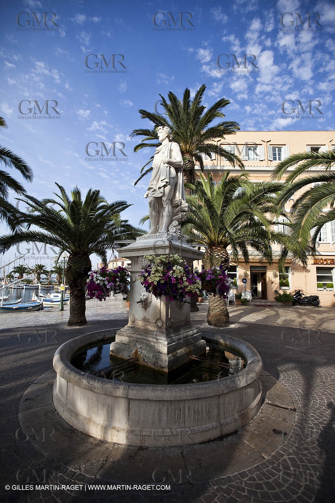 06 06 09 - Sanaray Sur Mer (FRA,83)