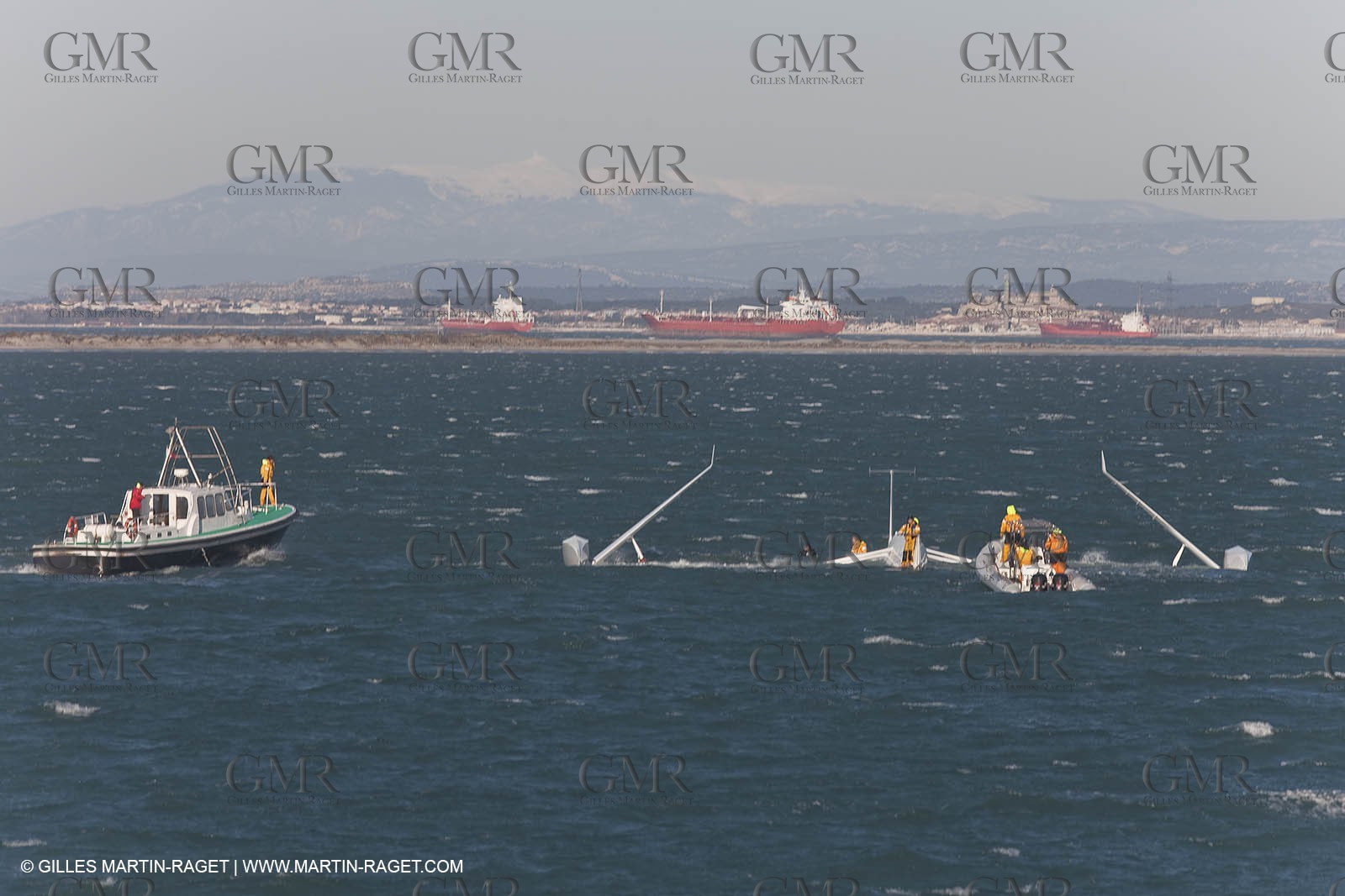 21 12 2008 - Port Saint Louis du Rhône (South of France) - The Hydroptere just after its capsize when trying to beat the overall sailing speed record