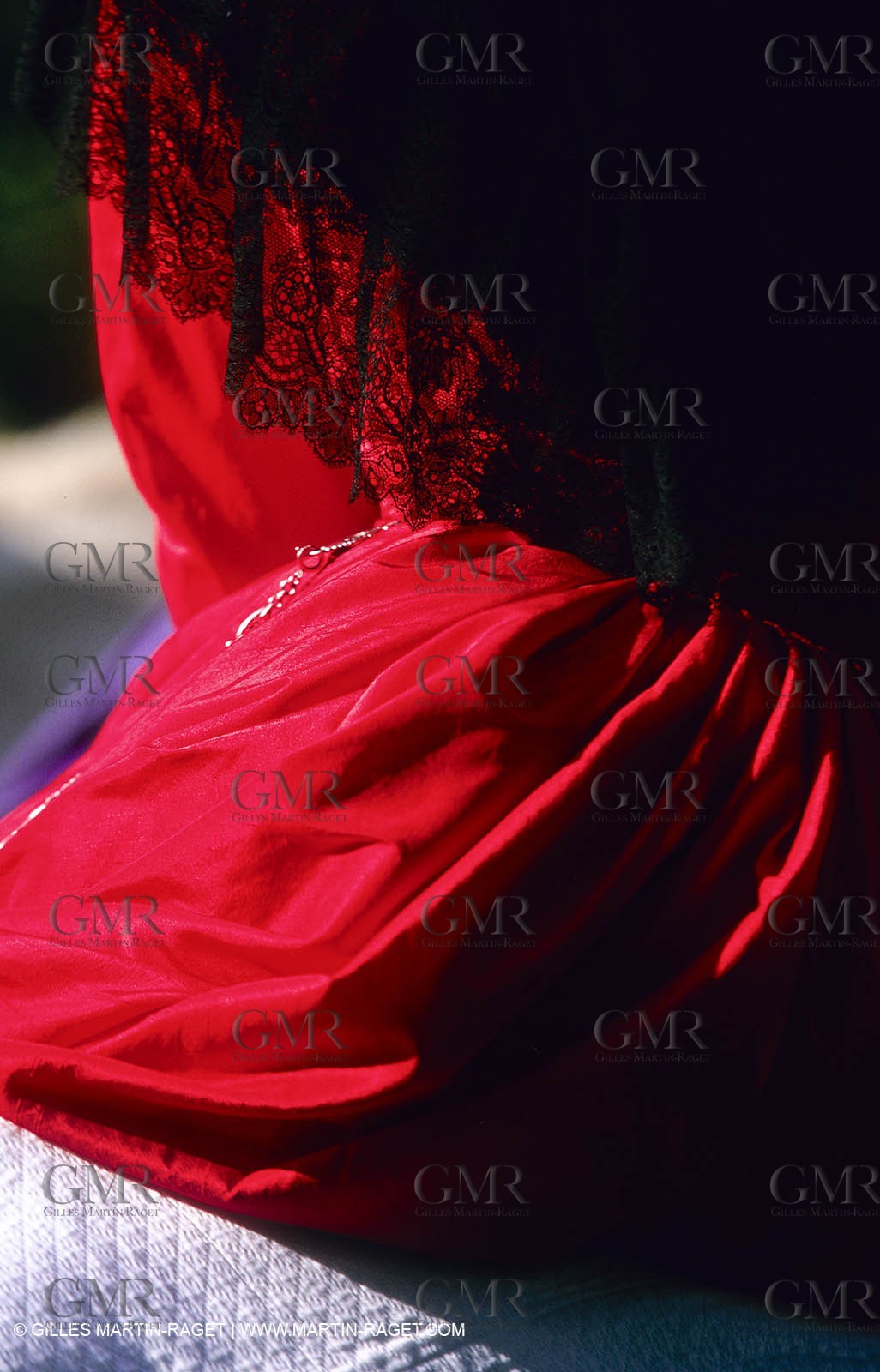 Arles (FRA,13) - Costume from Arles Fest