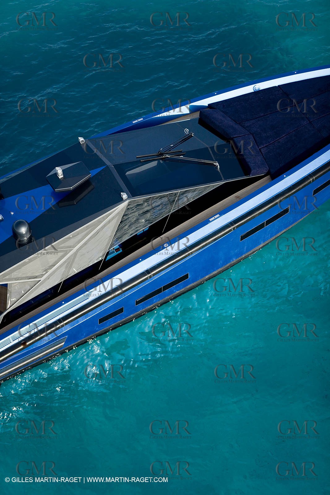 14 10 2008 - Cannes (FRA, 06) - SUper yachts - motoryachts - Wally yachts - Wallypower 64