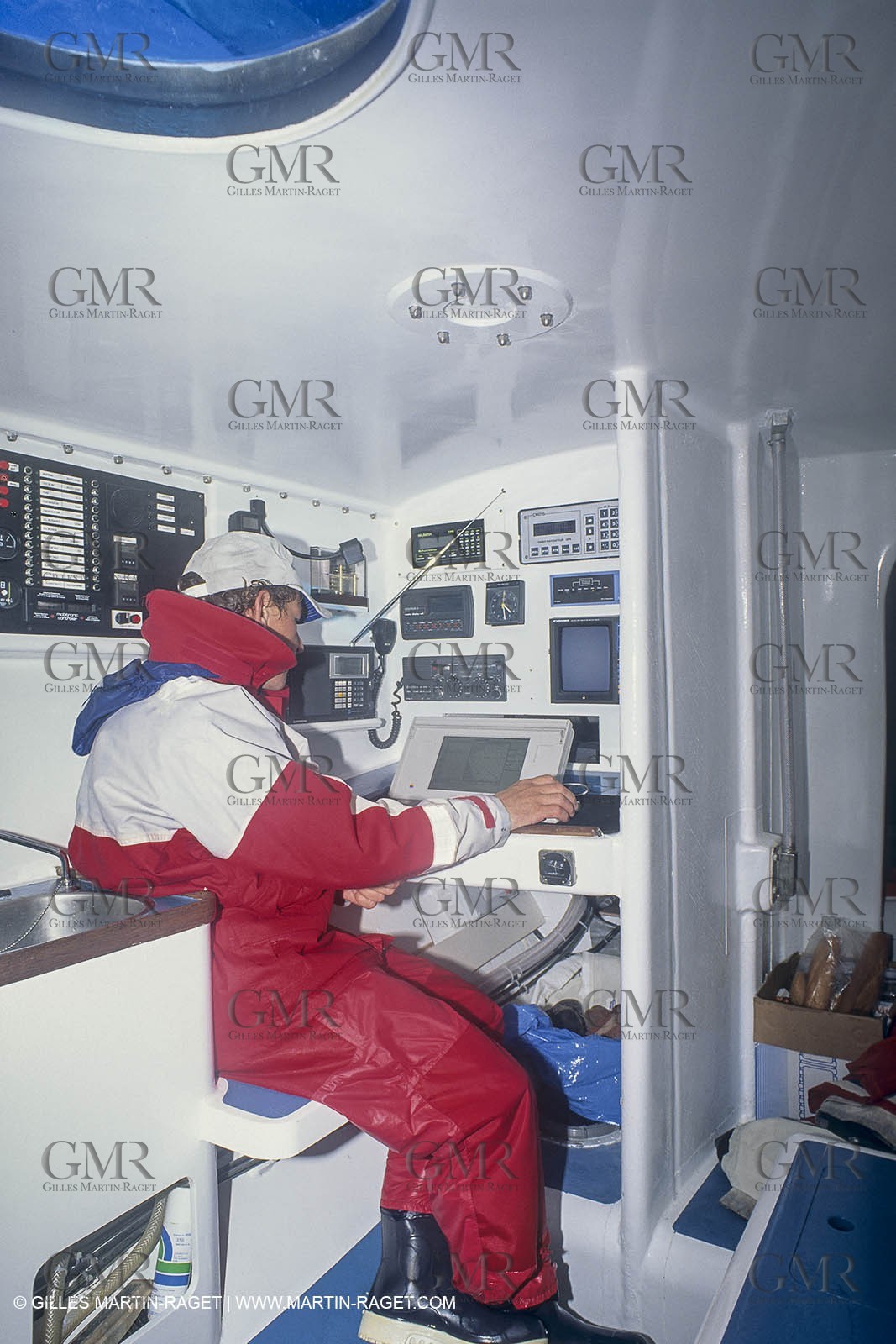 Sailing, Offshore Racing, Route du Rhum 1990, Fleury Michon IX, Philippe Poupon