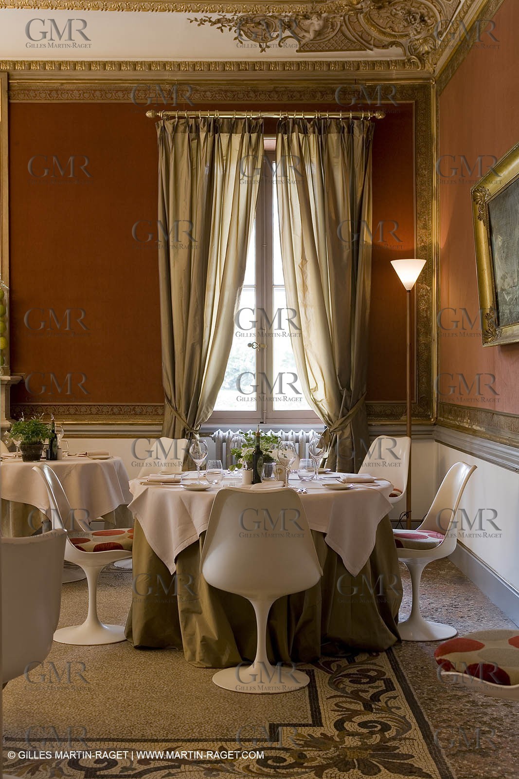 26 03 08 - Saint Rémy de Provence (FRA,13) - Chateau des Alpilles