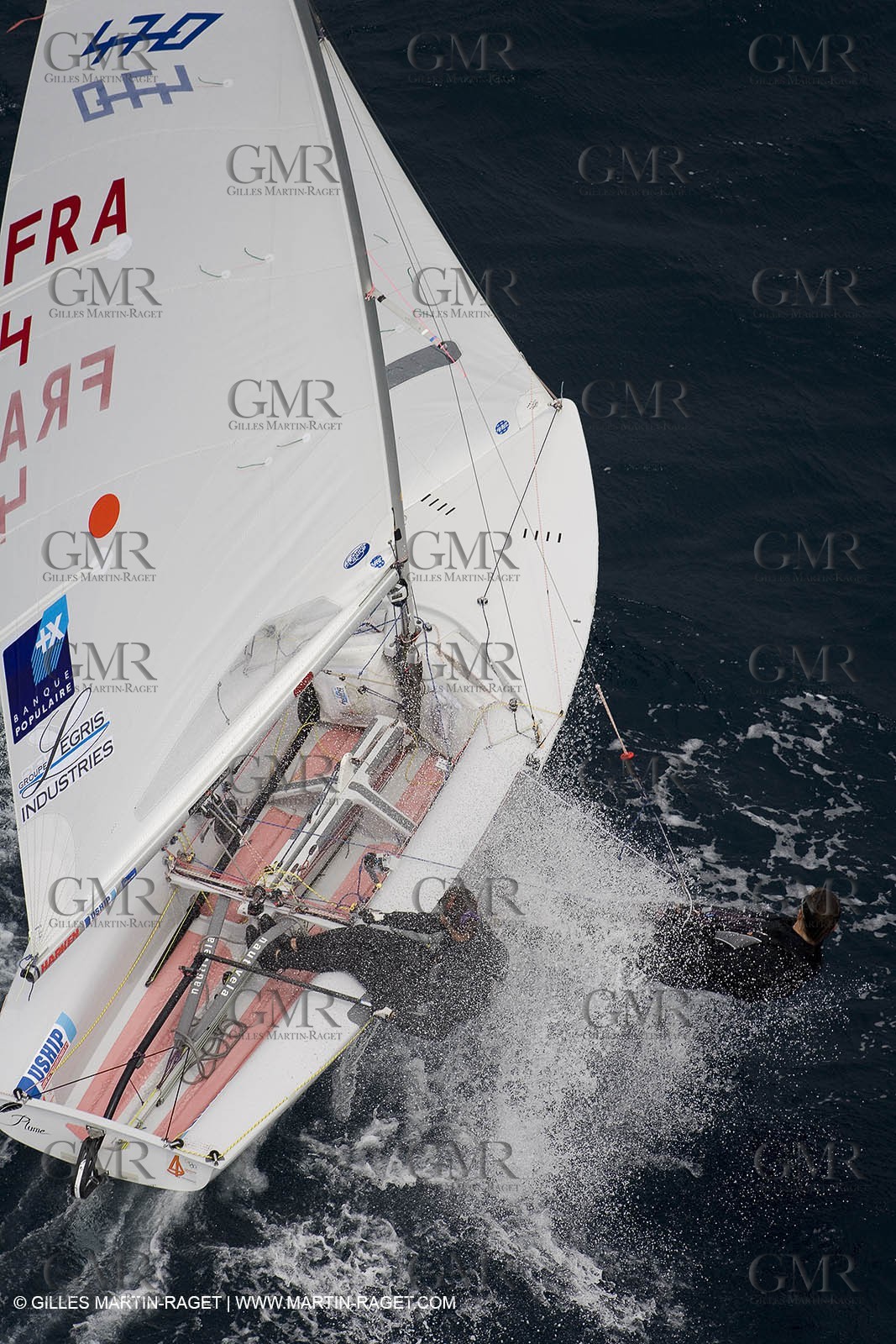 26 04 2007 - 2007 Semaine Olympique Française - Hyères (South of France) - Day 5 - Team France - 470 Femme - Petitjean-Douroux