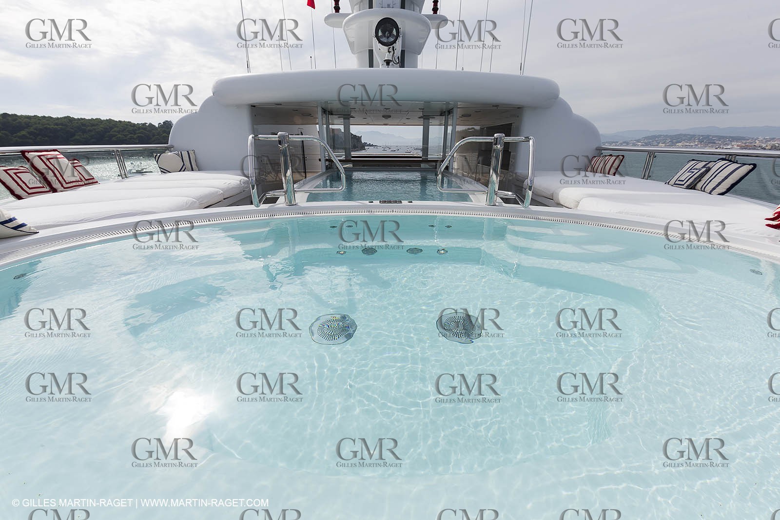 21 09 2014 - Cannes (FRA,83), Motor yacht TV