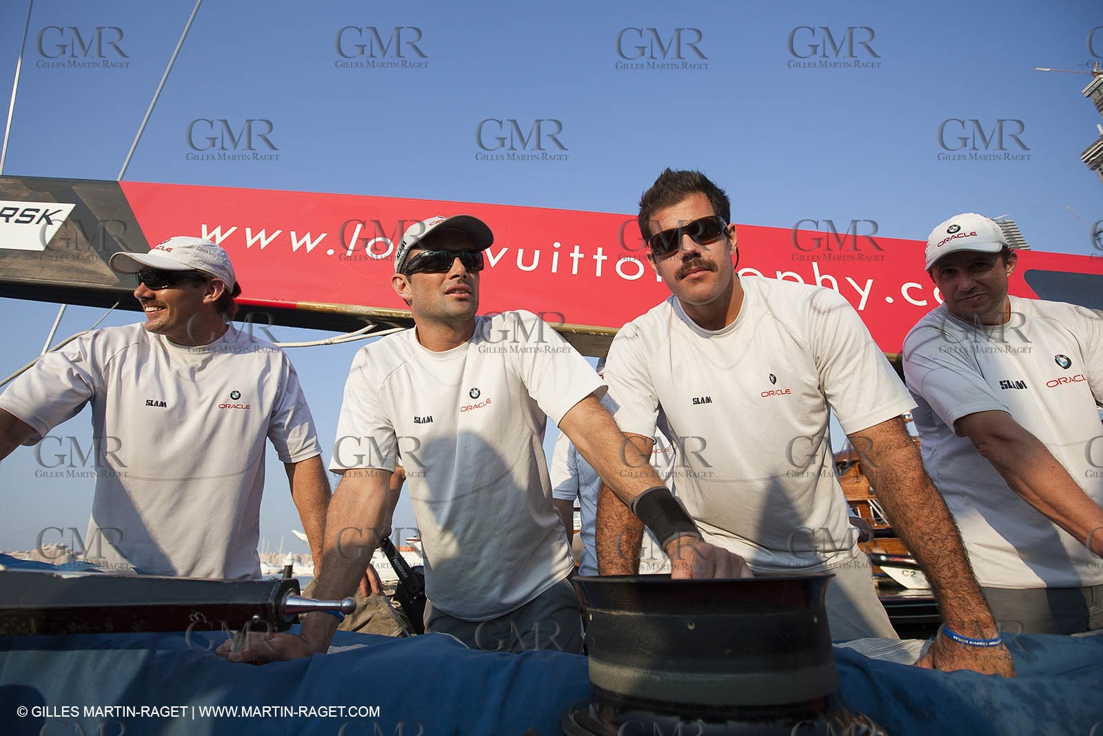 21 11 2010 - Dubai (UAE) - Dubai Louis Vuitton Trophy -  Round 2 - BMW ORACLE Racingg Vs Emirates Team New Zealand