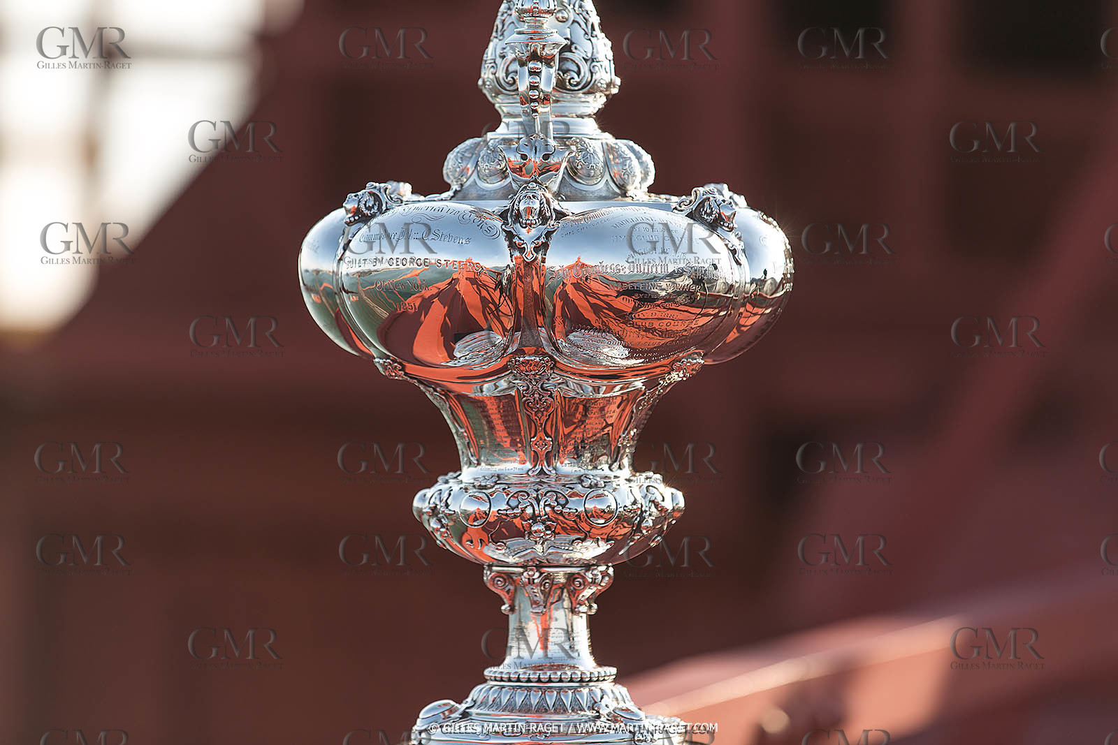 03 07 2013 - San Francisco (USA, CA) - 34th America's Cup - The America's Cup Trophy at the top of Golden Gate Bridge