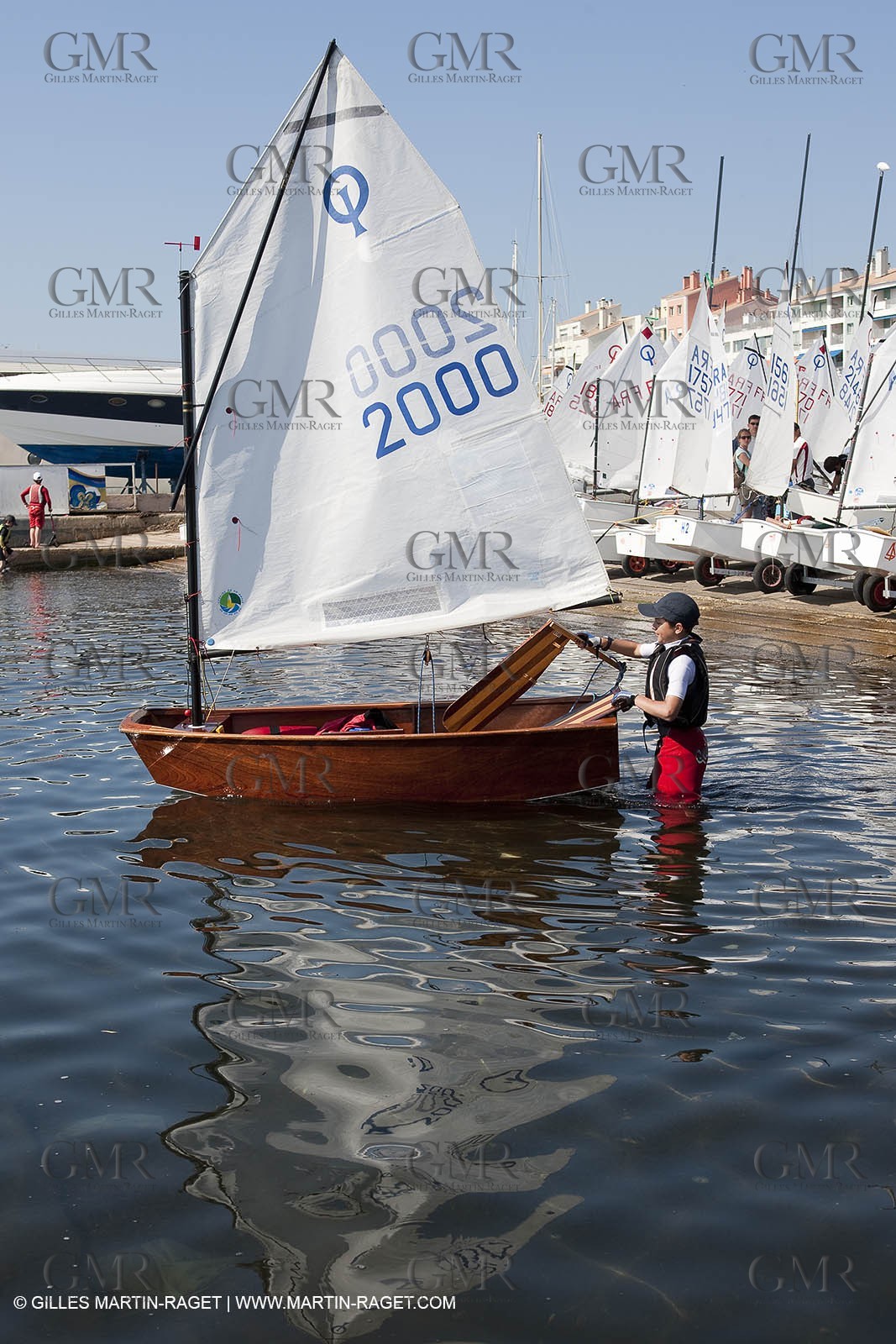 24 05 2010 - Hyères (FRA,83) - wooden optimist