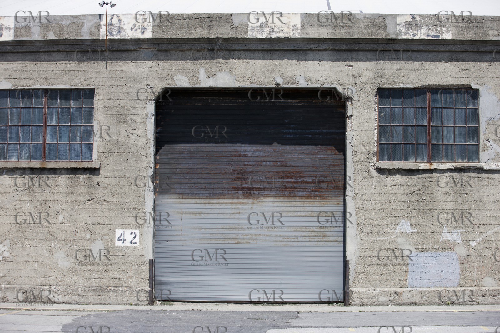 07 06 2011 - San Francisco (USA,CA) - 34th America's Cup - The Piers in their state of origin - Pier 27-29