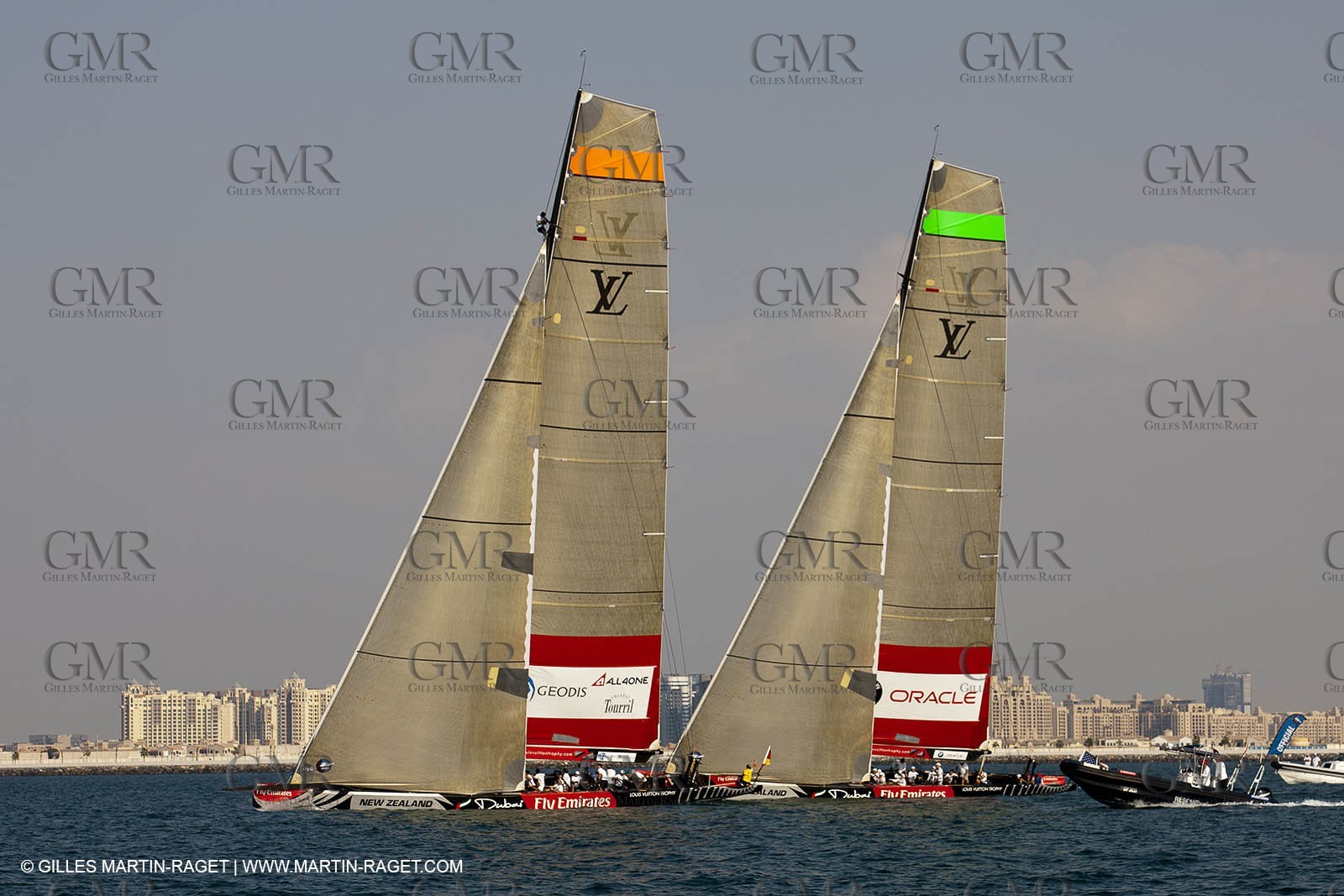 21 11 2010 - Dubai (UAE) - Dubai Louis Vuitton Trophy -  Round 2 - BMW ORACLE Racing