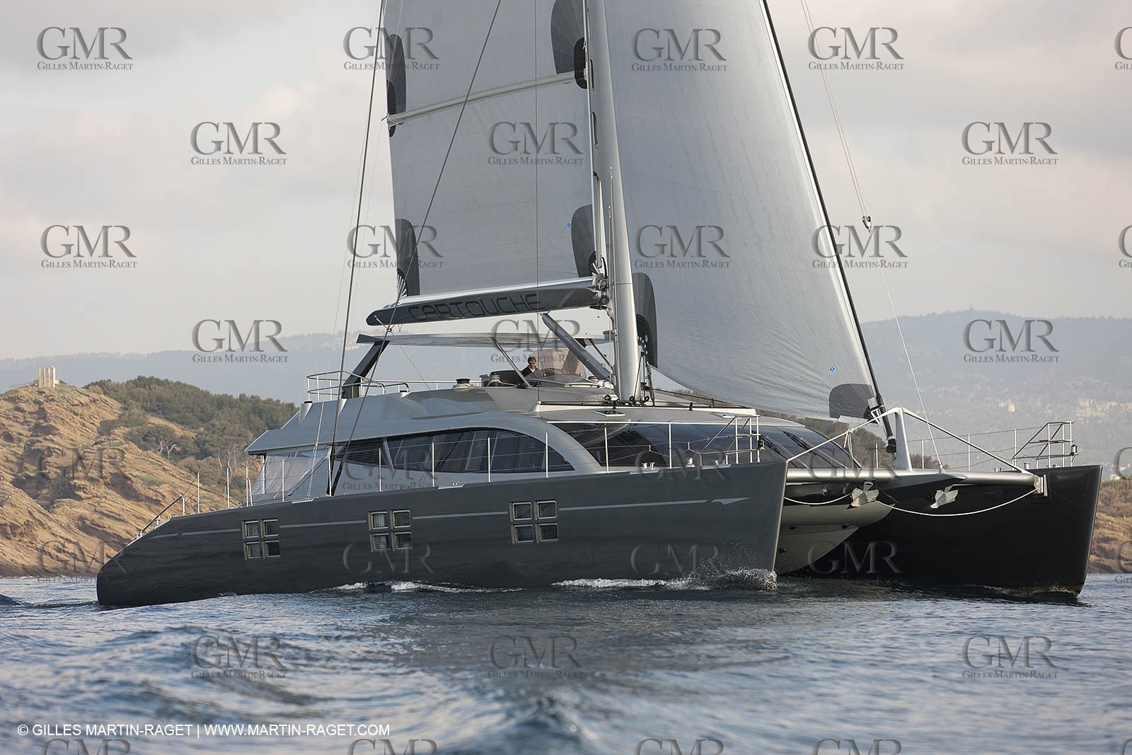 25 02 2011 - La Ciotat (FRA,13) - Super Yachts - Chantier H2X - Cartouche