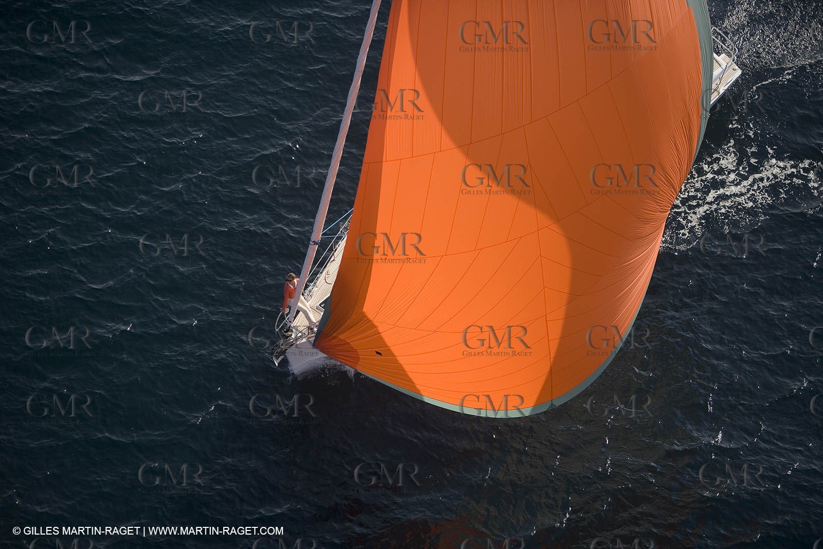 Crusing monohull sailing