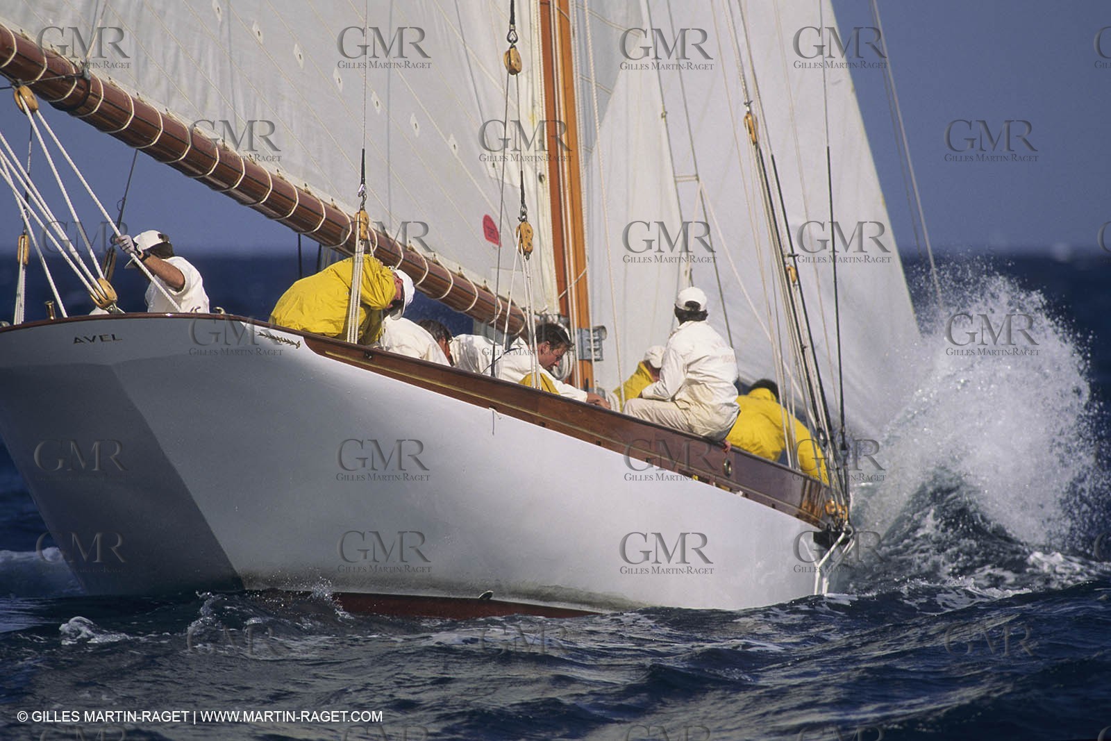 Classic Yachts, Avel