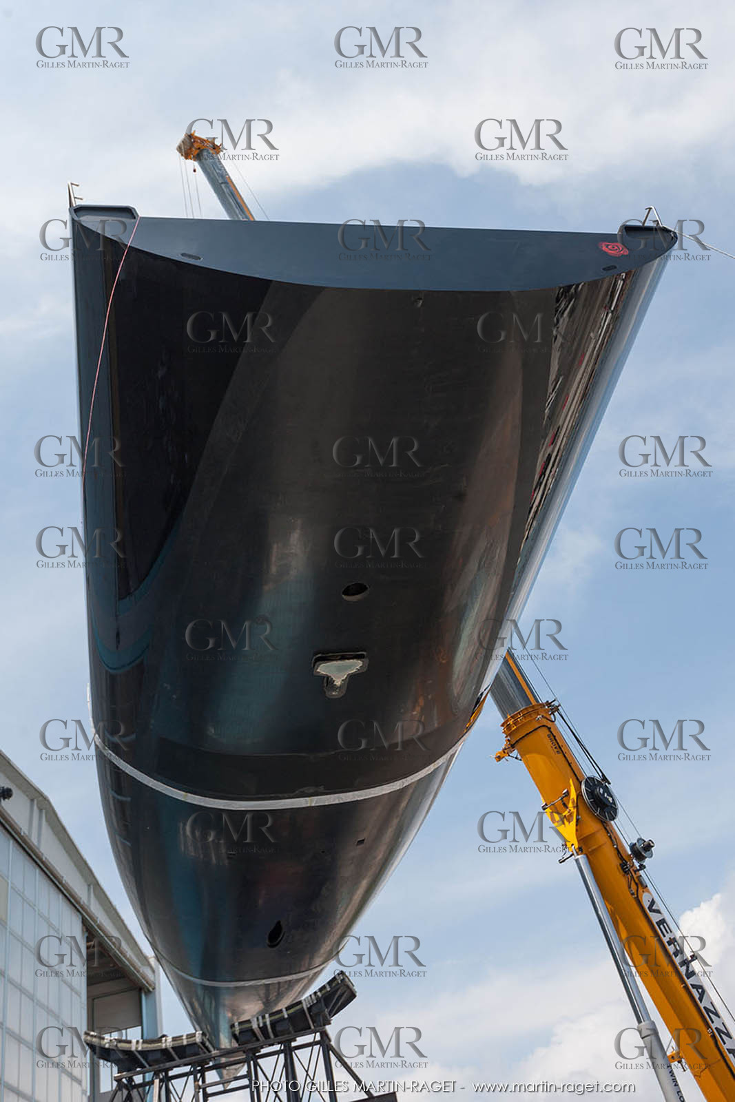 22 07 2017, Savona (ITA), Wally Cento Tango going out of the shed, Photo Gilles Martin-Raget