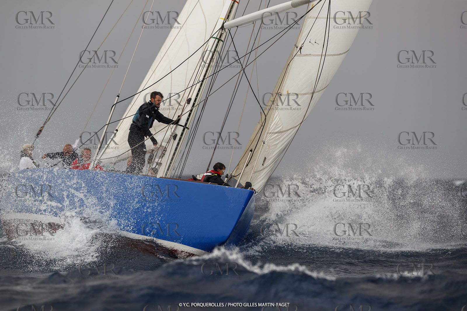 19 06 2024, Porquerolles Island (FRA), Championnat du monde des 12 m JI 2024, Race Day 1