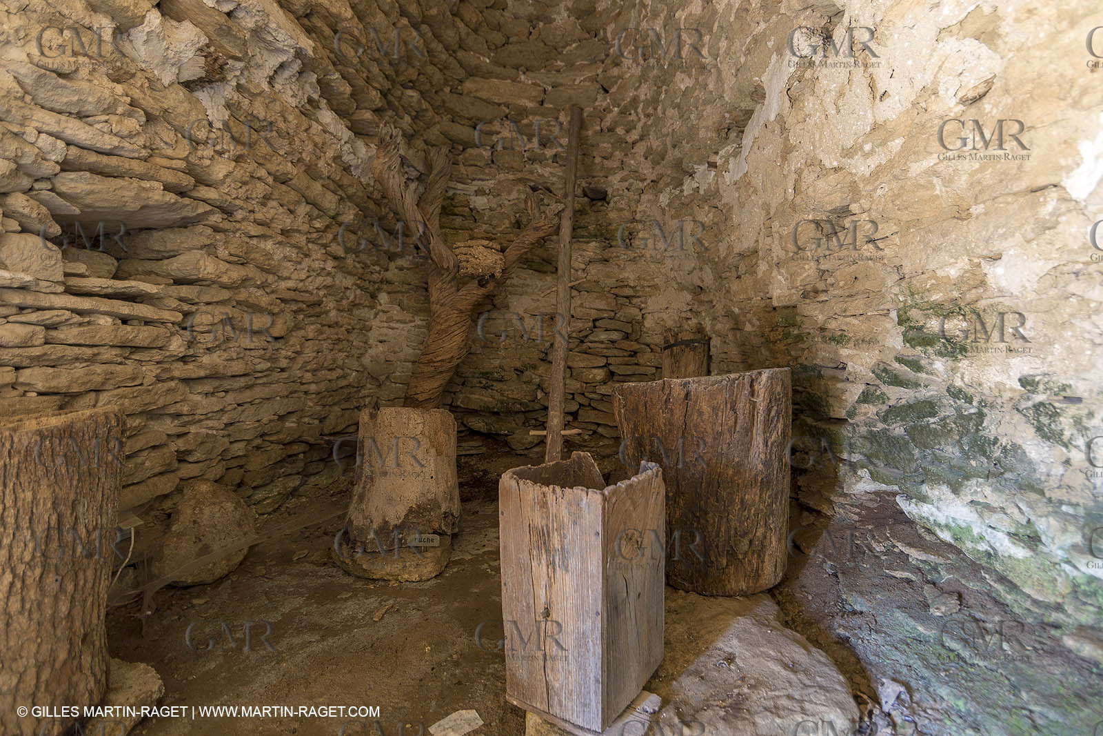 1 6 2018, Gordes (FRA,84) Le village des Bories
