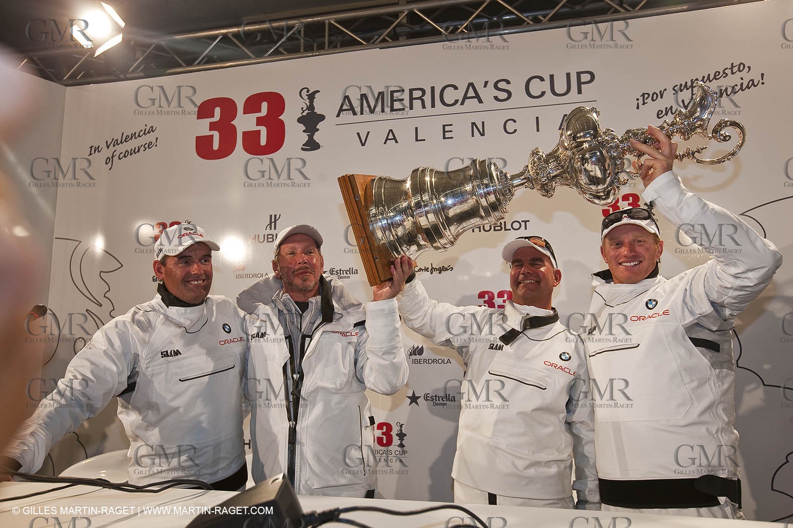 14 02 2010 - Valencia (ESP) - 33rd America's Cup - BMW ORACLE Racing - Race 2 - Russell Coutts - Larry Ellison - John Kostecki - James Spithill